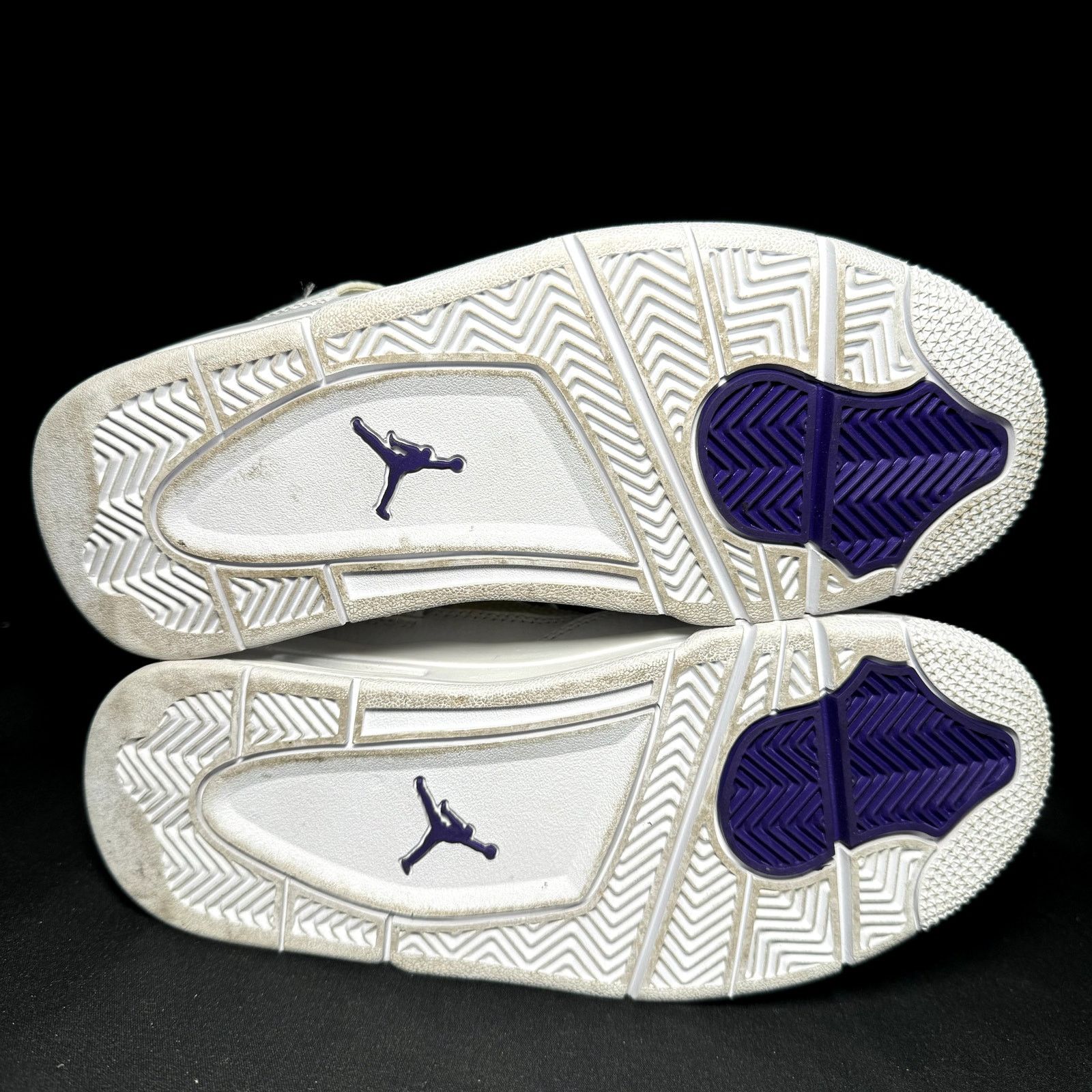 Jordan Brand × Nike Size 5 - Air Jordan 4 Retro GS Purple Metallic Men's Shoes Size US 5 / EU 37 - 7 Thumbnail