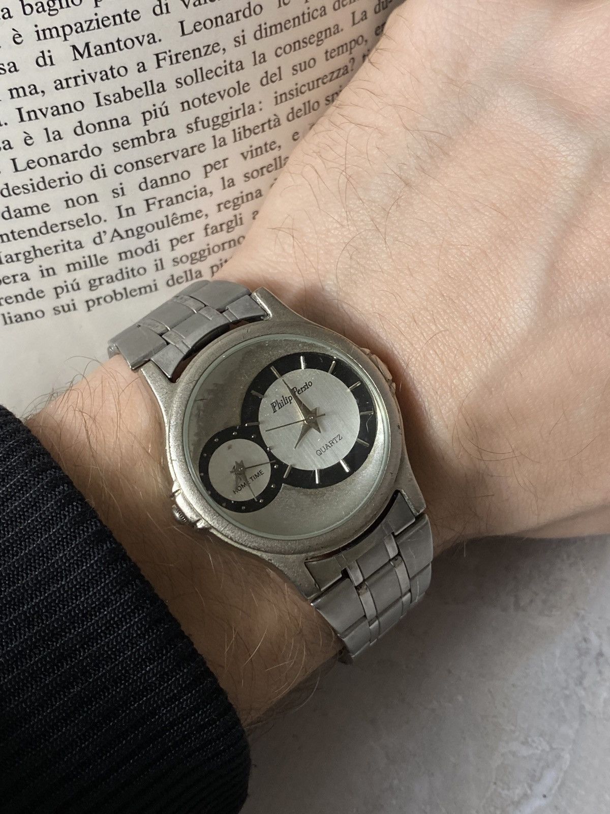 Japanese Brand Philip Persio Watch Dual Time Quartz, Two Time Zones Size ONE SIZE - 3 Thumbnail
