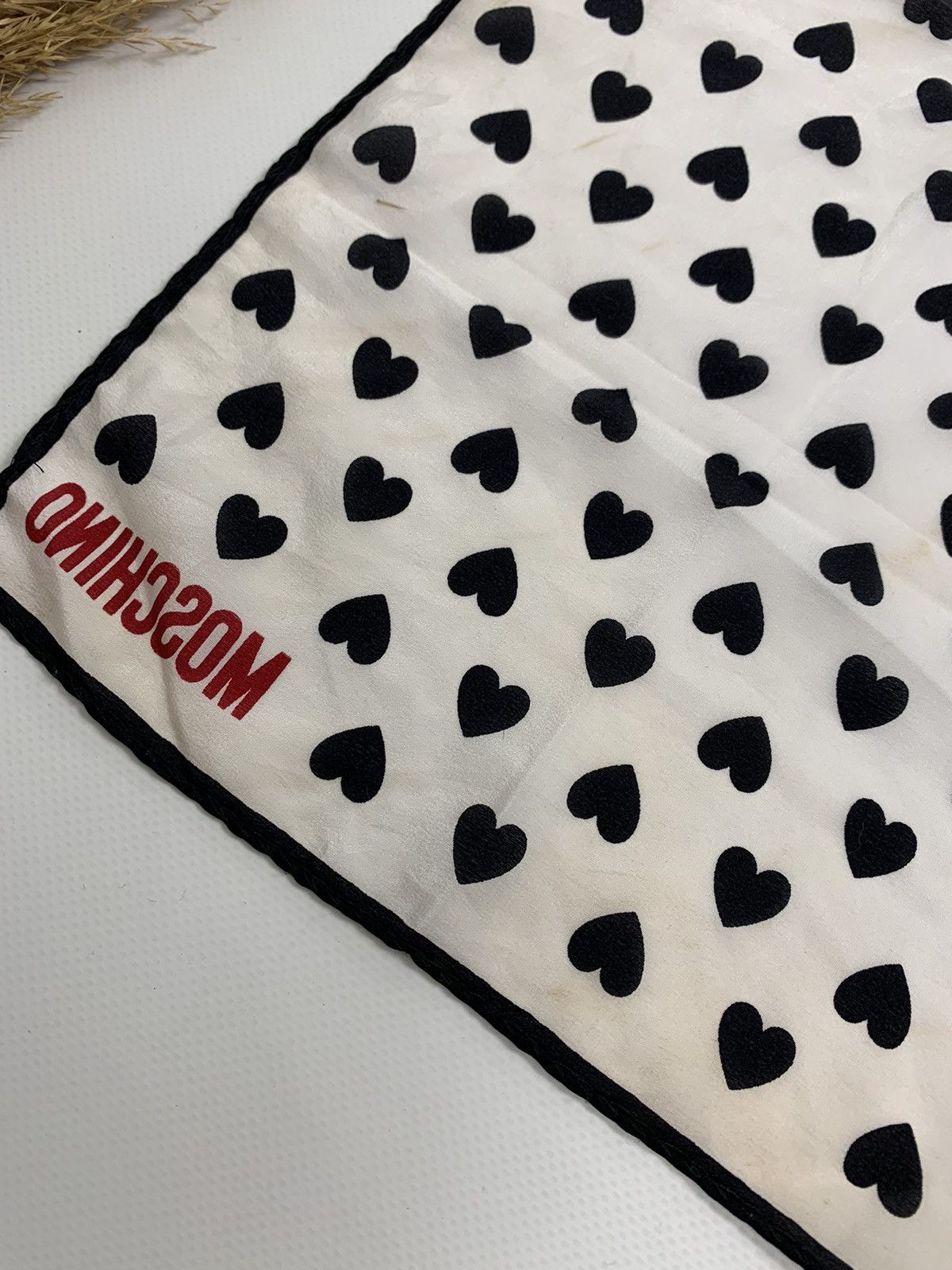 Designer × Moschino Vintage Moschino Monogram Heart Silk Neckerchief Size ONE SIZE - 6 Thumbnail