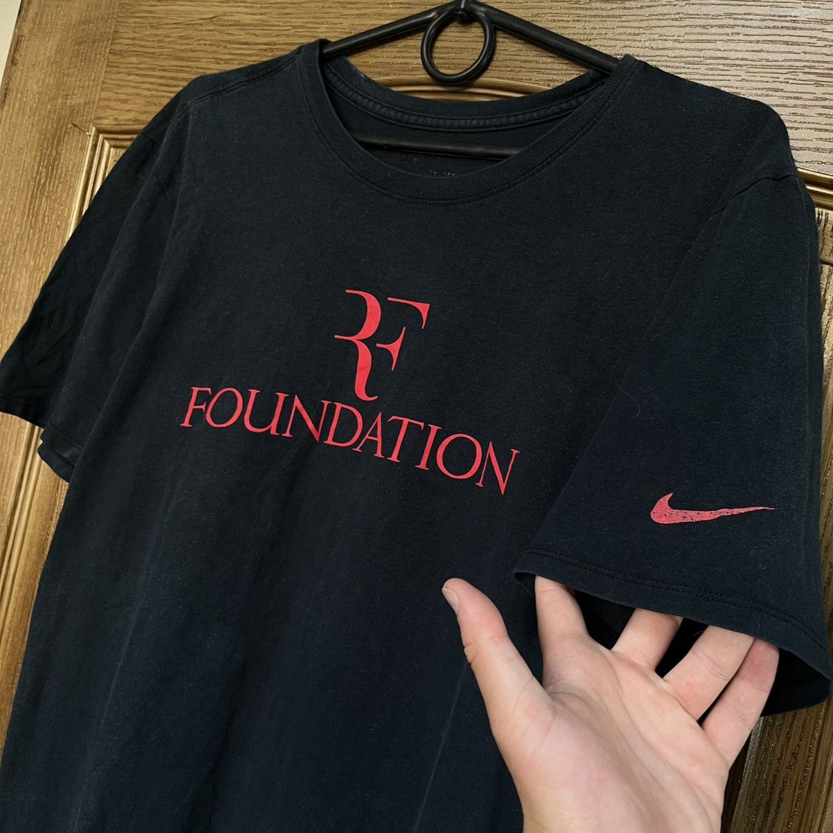Nike Nike Vintage Roger Federer Tee T-shirt Size US L / EU 52-54 / 3 - 4 Thumbnail