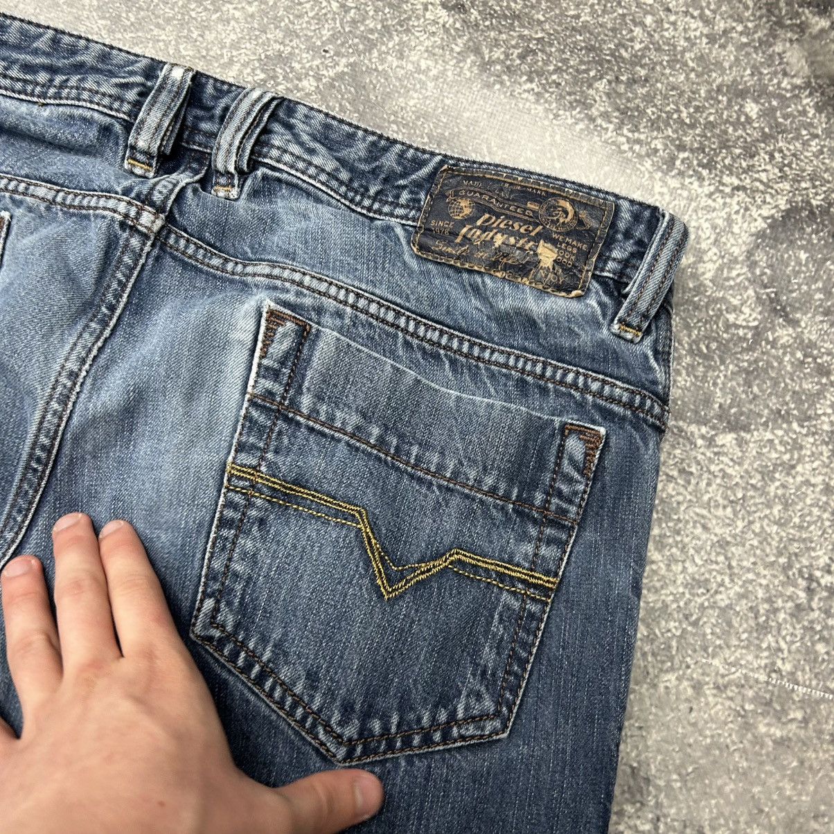 Diesel Vintage Diesel Indistry Basic Blue denim 2000’s jeans Size US 34 / EU 50 - 4 Thumbnail