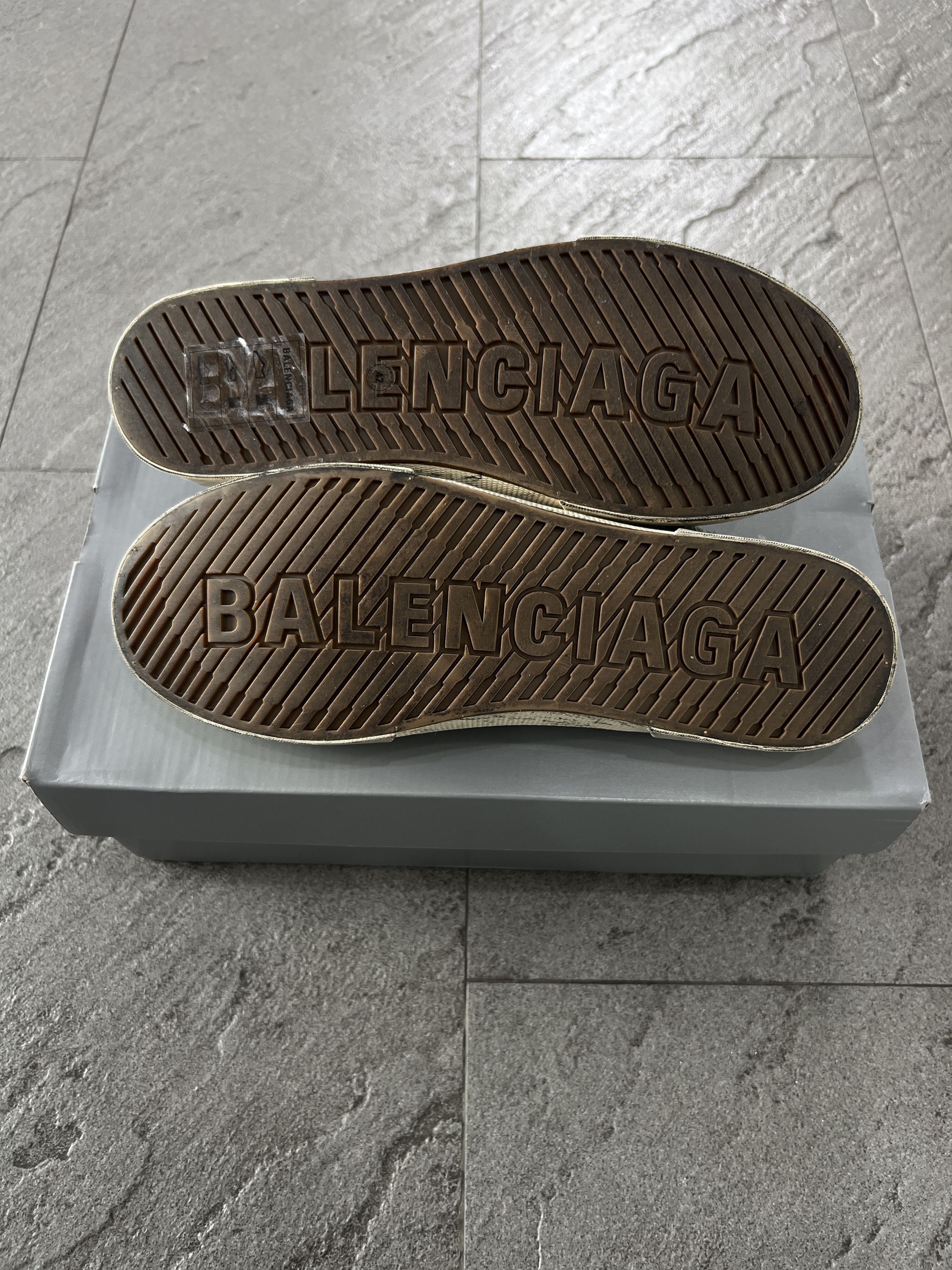 Balenciaga Balenciaga Paris Mule Denim Sneakers Distressed EU42 Size US 9 / EU 42 - 7 Thumbnail