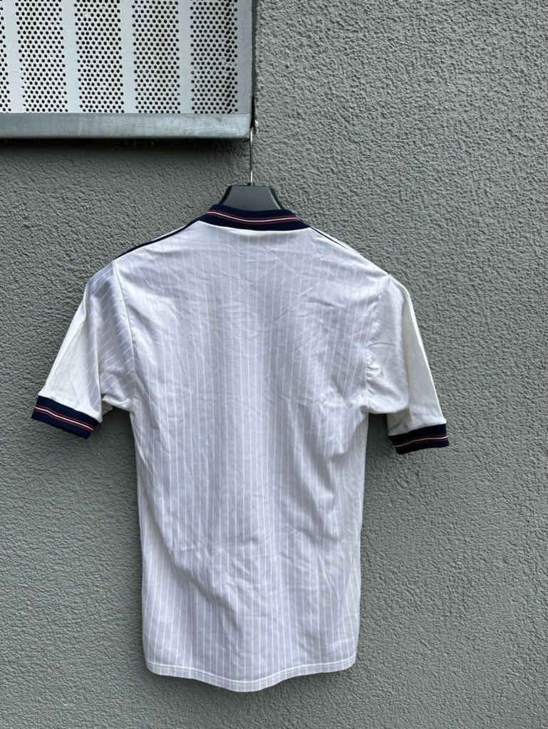 Umbro × Vintage Vintage England 1984-1987 Home Umbro Soccer Football Jersey Size US S / EU 44-46 / 1 - 10 Thumbnail