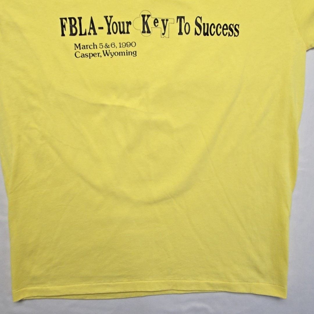Hanes Vintage FBLA Shirt Hanes Casper Wyoming L Yellow Graphic Tee Size US L / EU 52-54 / 3 - 4 Thumbnail