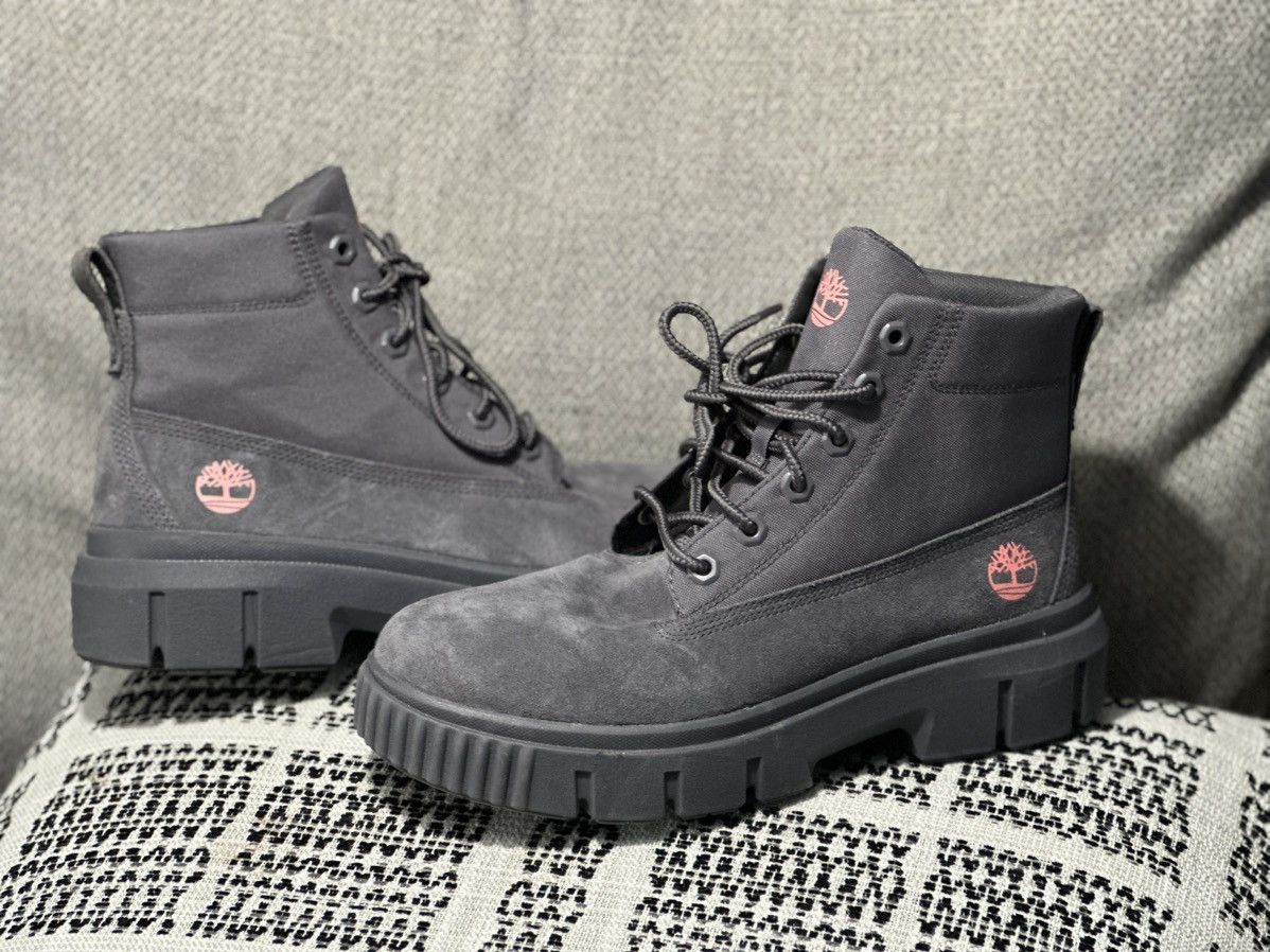 Timberland Timberland light weight greyfield boots. Womens 9.5 Size US 9.5 / IT 39.5 - 2 Thumbnail