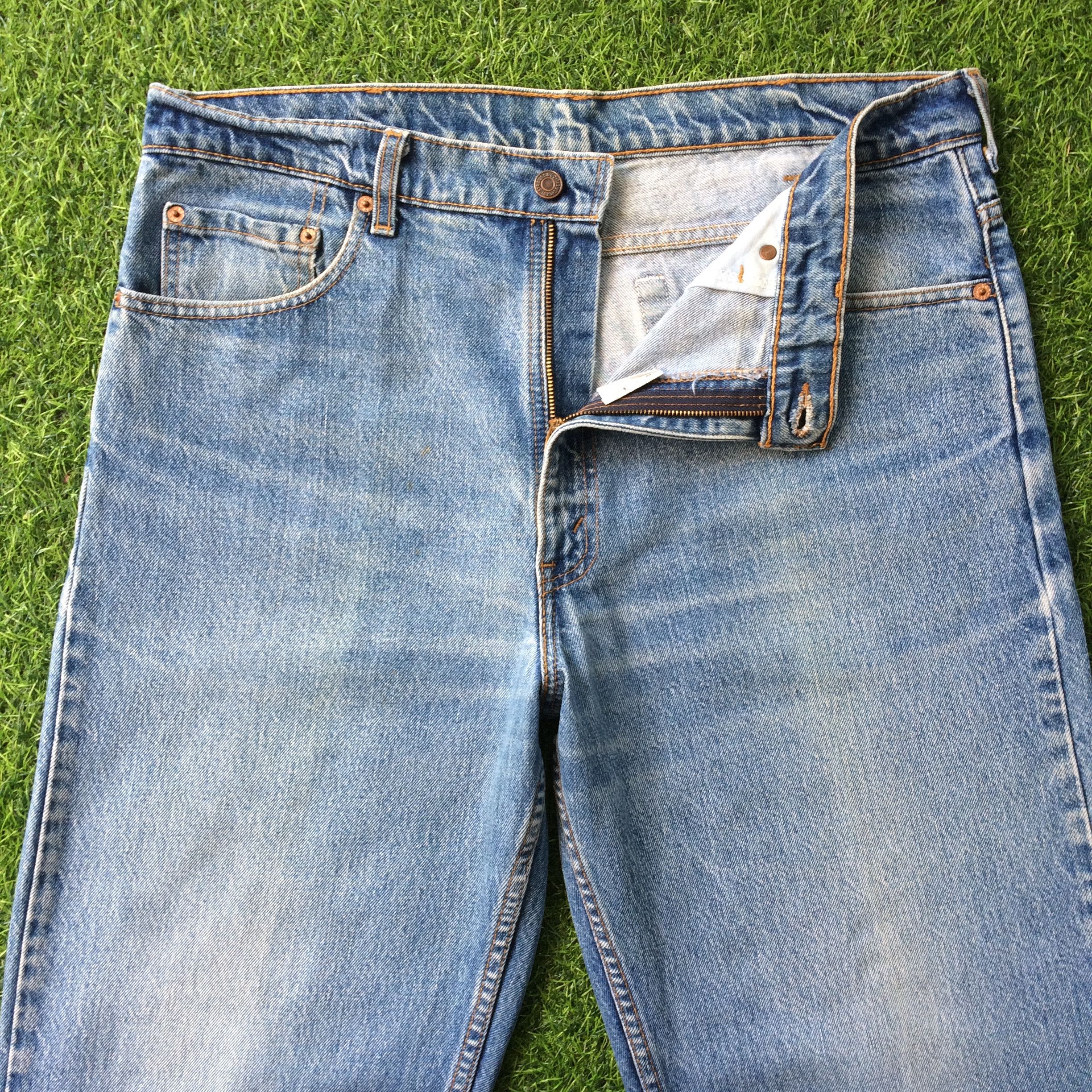 Levi's × Vintage Distressed Levis 550 Jeans #B-746 Size US 38 / EU 54 - 3 Thumbnail