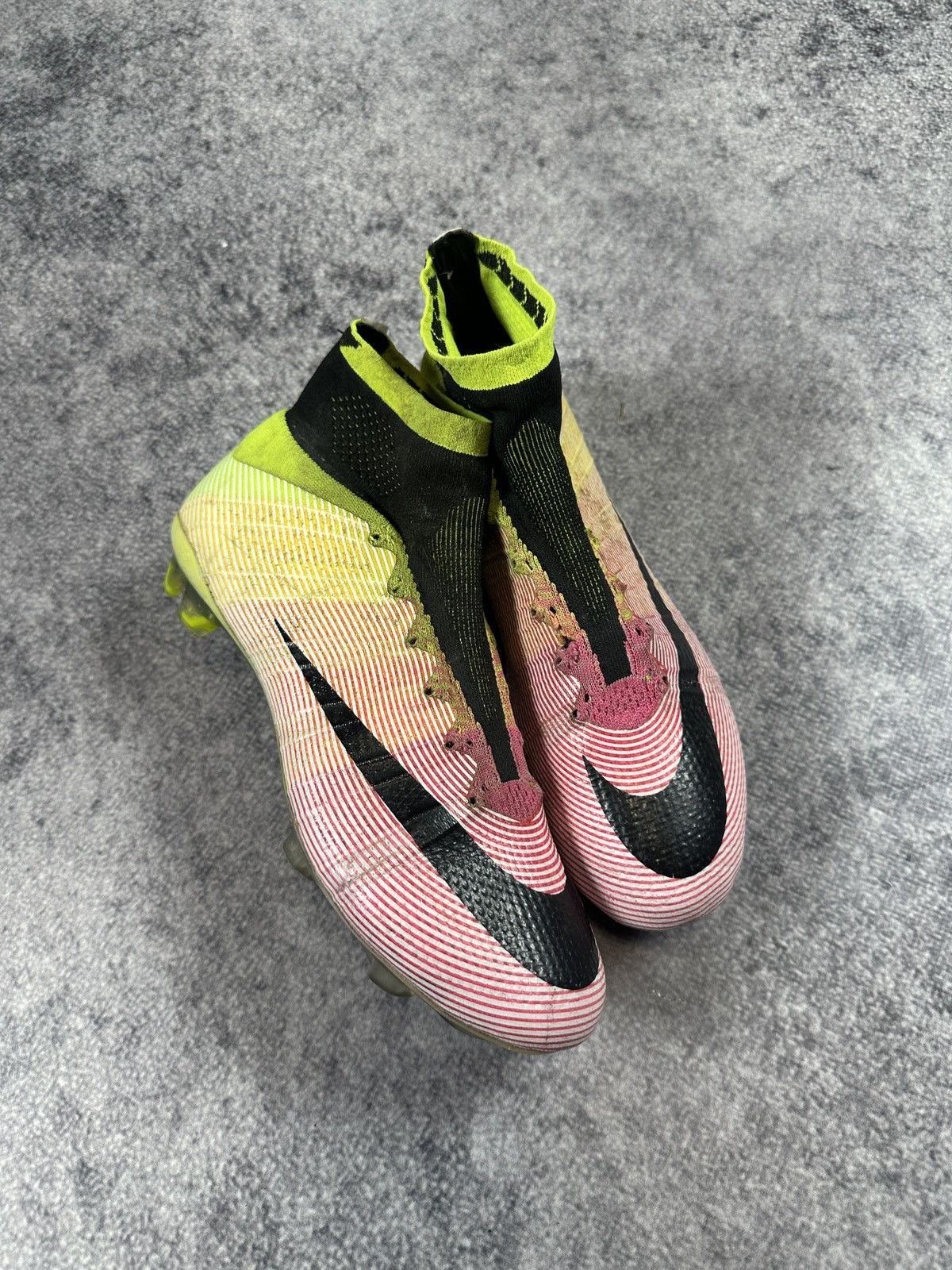 Nike Vintage Nike ACC Mercurial Soccer Boots 8 Rare Logo 41 USA Size US 8 / EU 41 - 1 Thumbnail