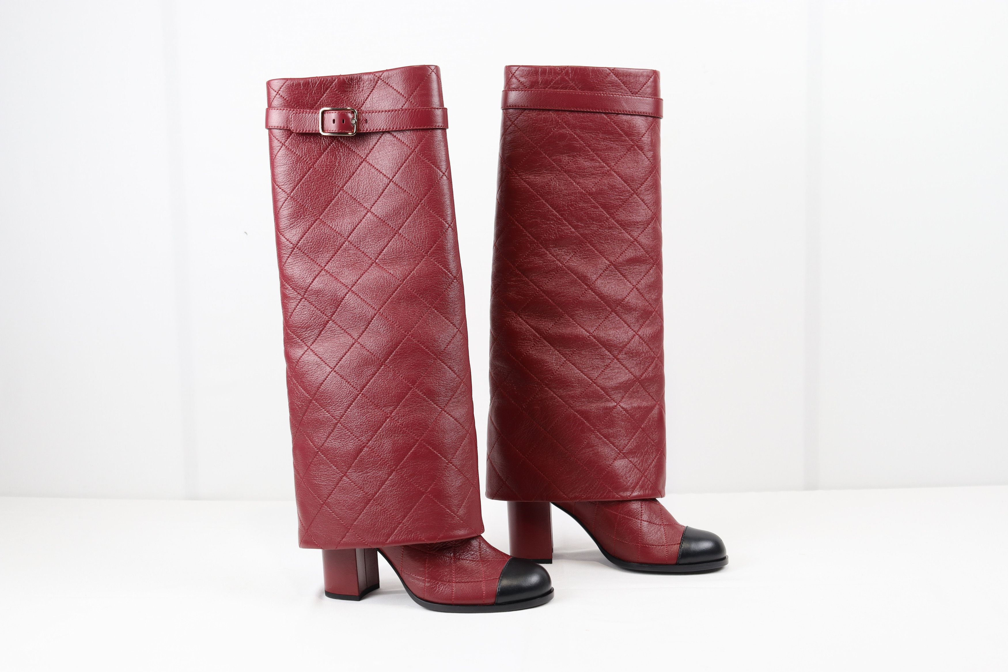 Chanel o1rshd High Top Quilted Leather Strap Boots in Burgundy Size US 7 / IT 37 - 1 Thumbnail