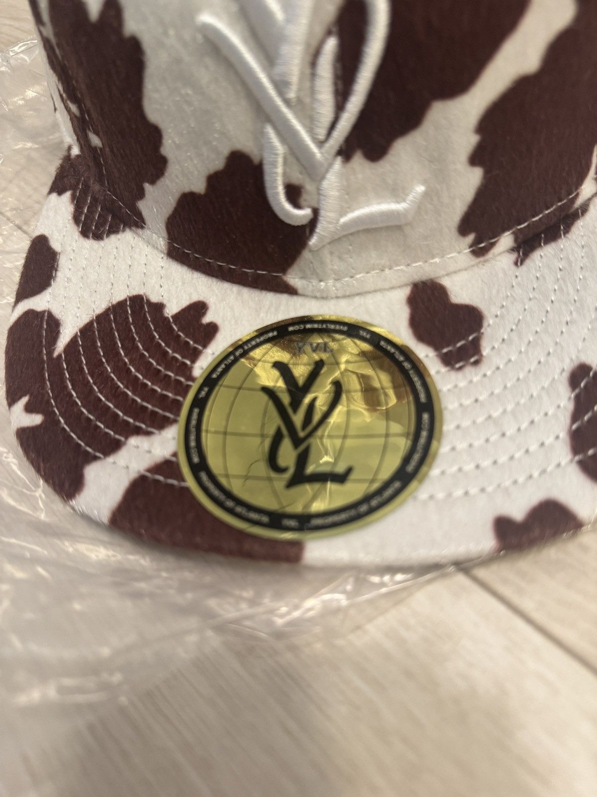 Playboi Carti YVL Fitted Cap Cow Size ONE SIZE - 3 Thumbnail