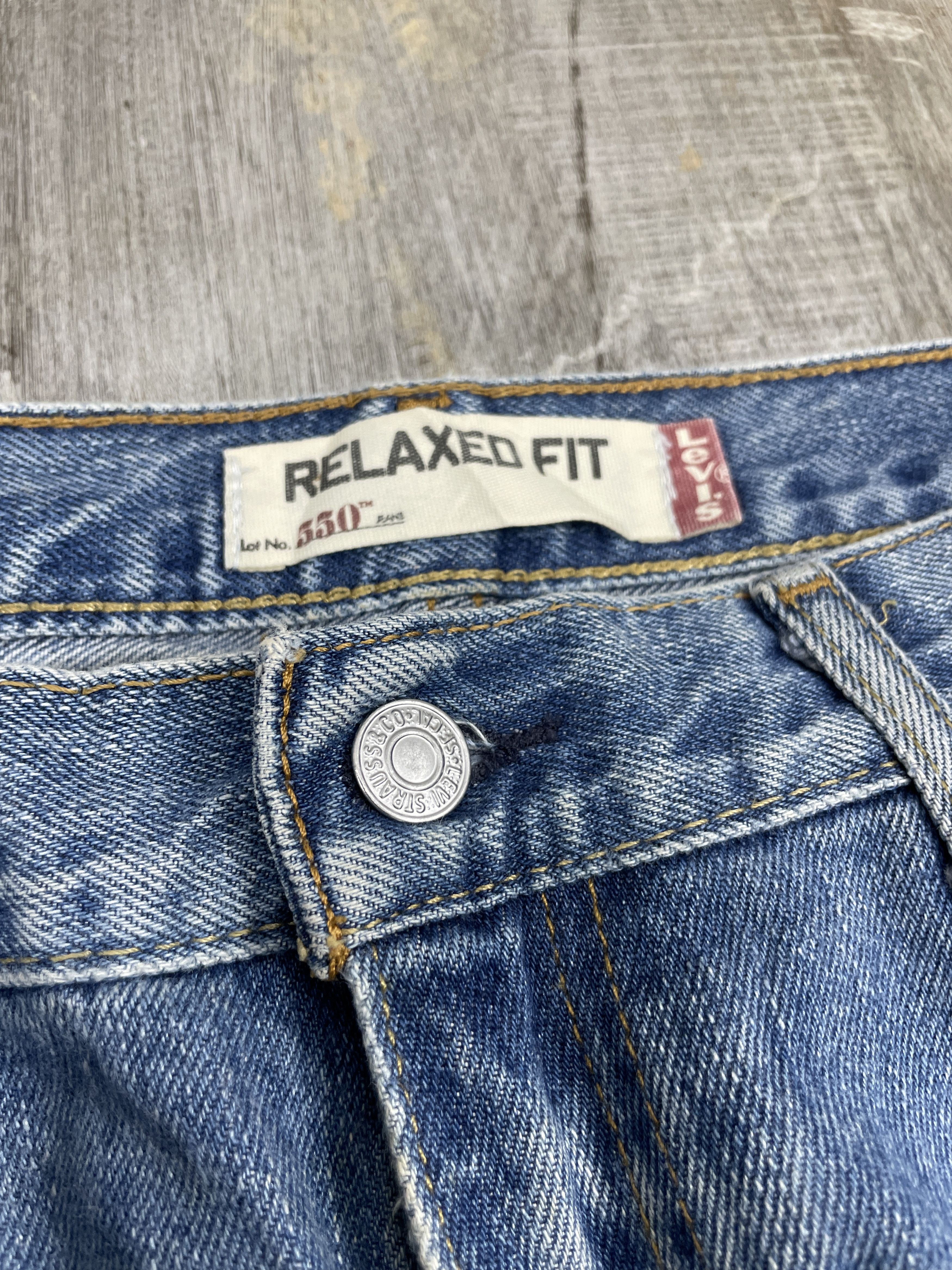Levi's × Vintage Vintage Levi's 550 Faded Jeans WC 376 Size US 33 - 6 Thumbnail