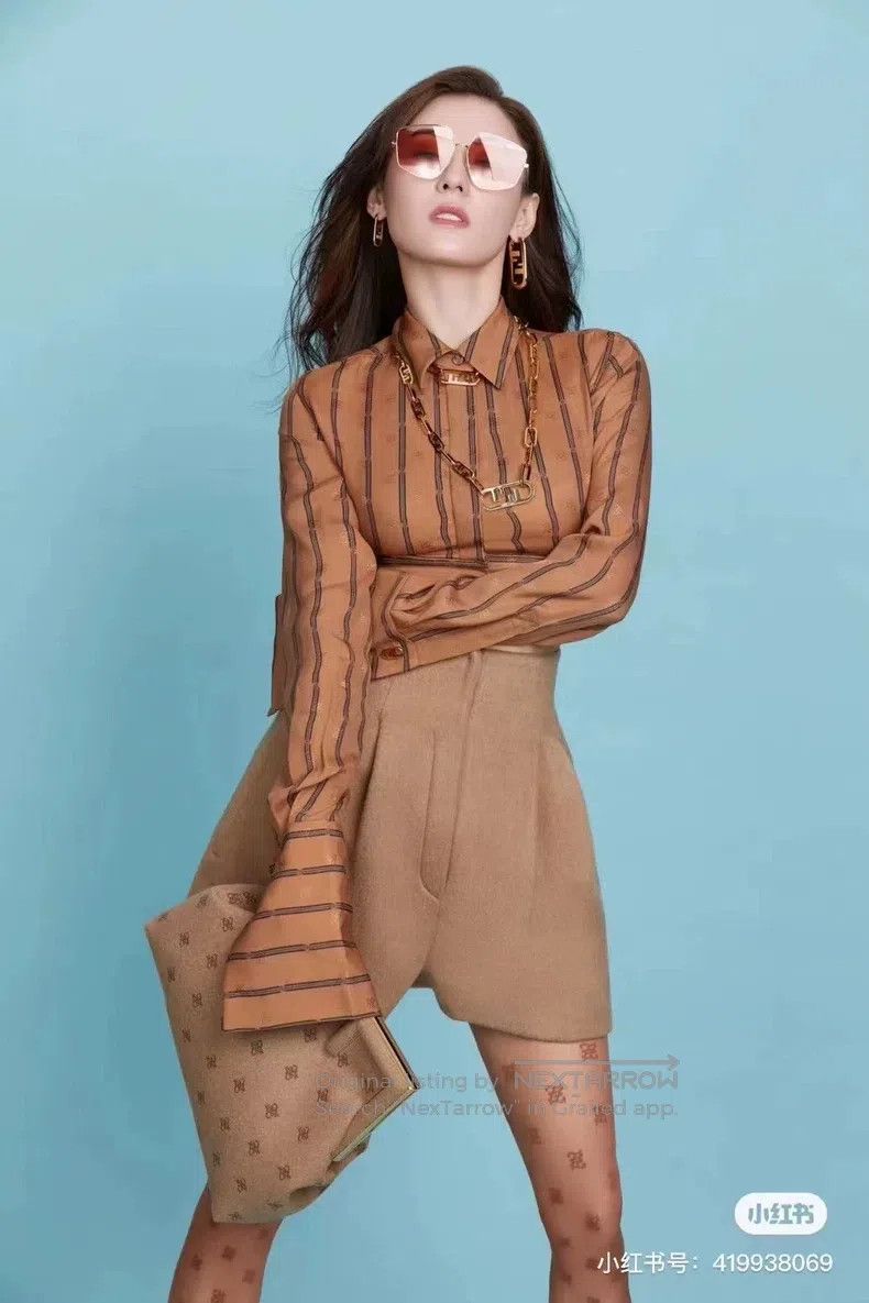 Fendi Fendi Short Fashion Shirt Size XS / US 0-2 / IT 36-38 - 5 Thumbnail