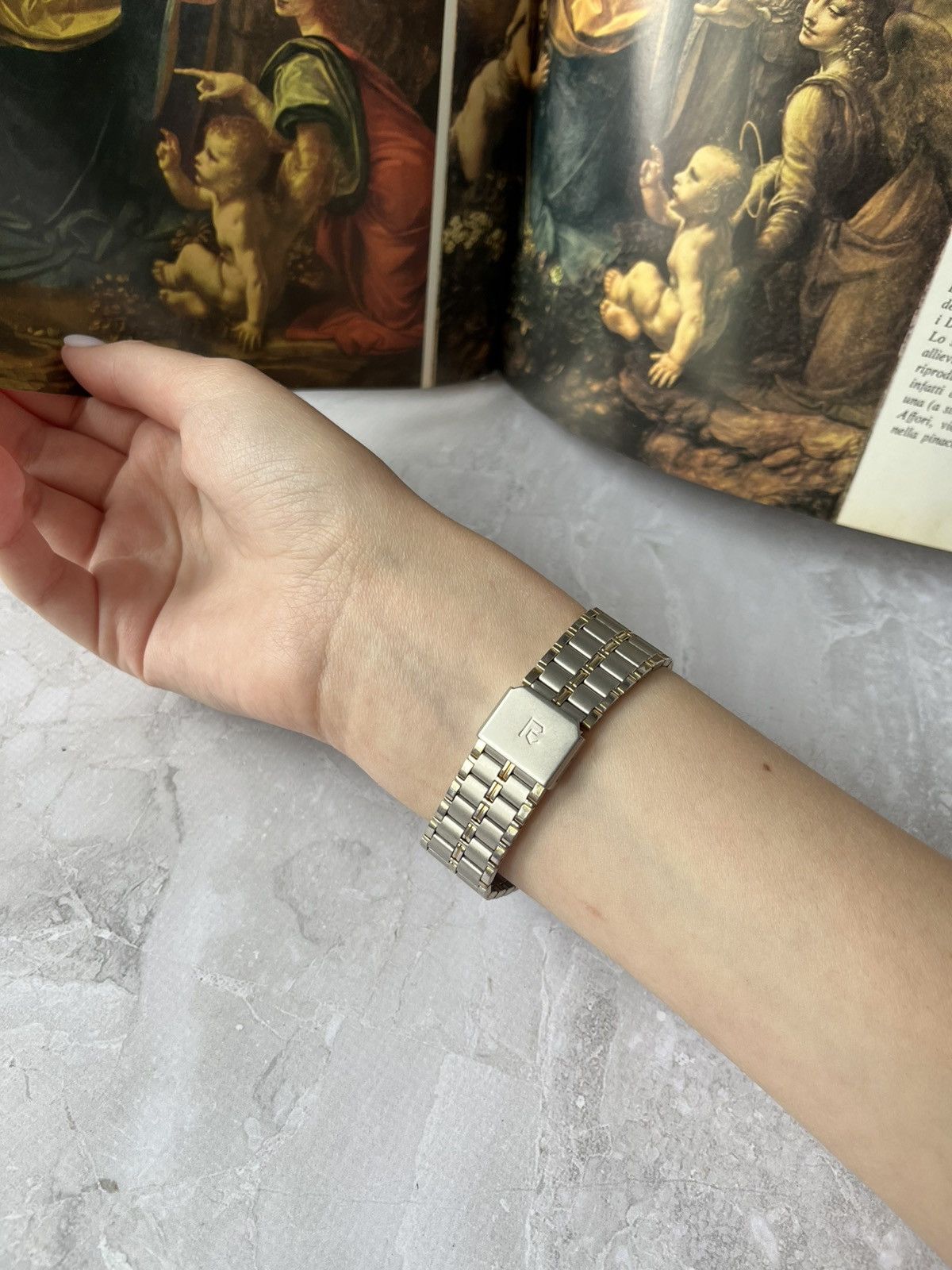 Japanese Brand × Vintage Rivoli Japan Classic Watch with Metal Bracelet Size ONE SIZE - 6 Thumbnail