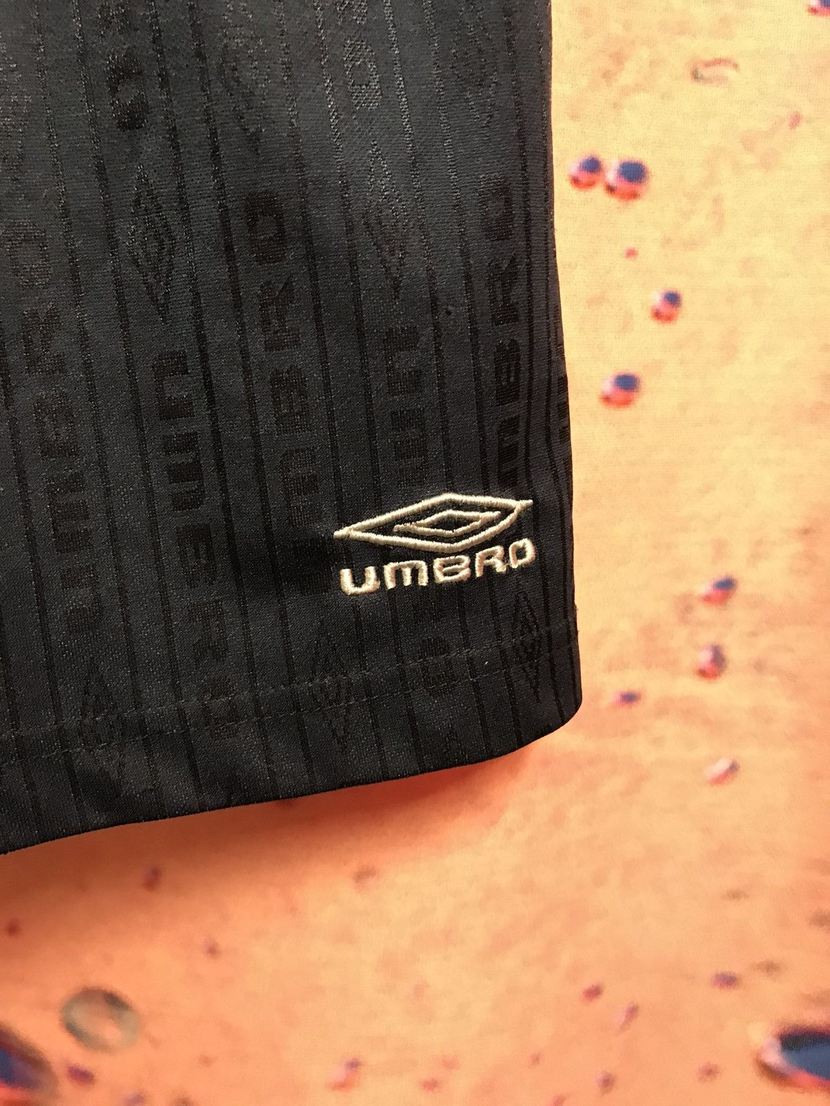Umbro × Vintage Vintage Umbro streetwear shorts size L Size US 34 / EU 50 - 3 Thumbnail