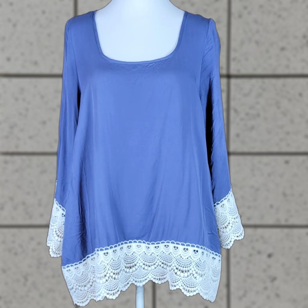 Vintage Easel Blouse Shirt Women XS Blue Long Sleeve Crochet Tunic Square Neck Bodice 20.5" Underarm 28" Length Oversized Casual Regular Size S / US 4 / IT 40 - 1 Thumbnail