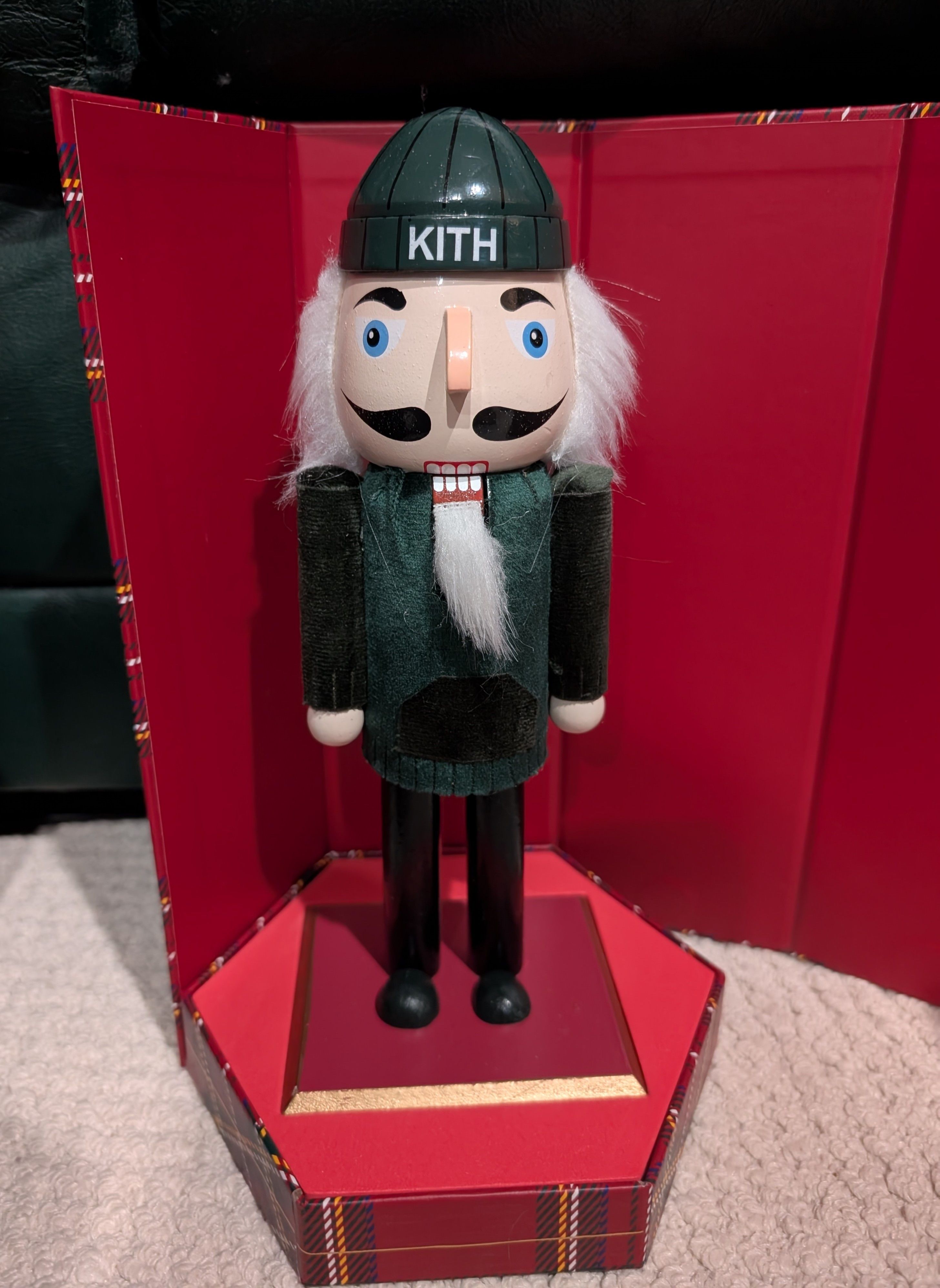 Kith Kithmas F/W 2023 Nutcrackers (Stadium) Size ONE SIZE - 3 Thumbnail