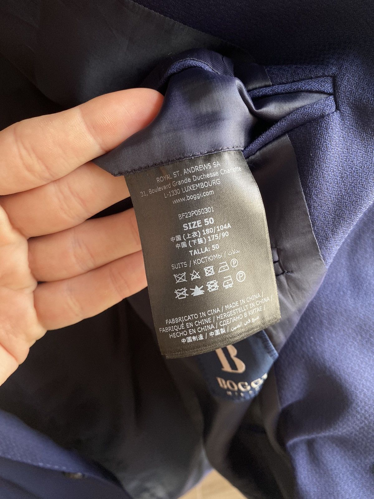 Boggi Boggi 100% Wool Blazer Two Buttons Size 44R - 9 Thumbnail