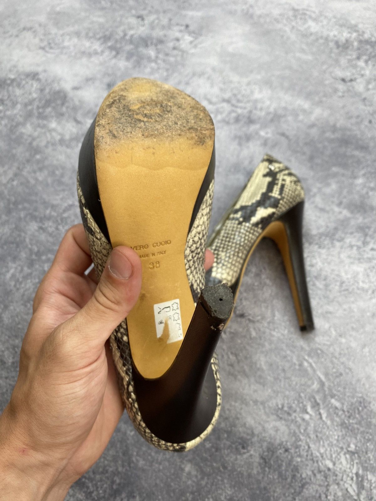 Just Cavalli Vintage Just Cavalli Heels Snake Print Shoes Made in Italy Size US 8 / IT 38 - 16 Thumbnail