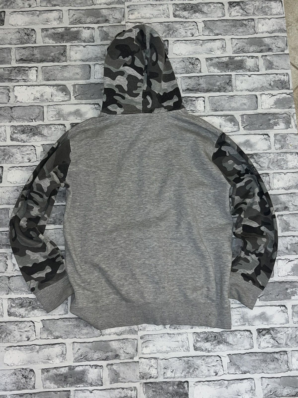 Tapout × Vintage tapout rap zip-hoodie camo streetwear style Size US L / EU 52-54 / 3 - 6 Thumbnail