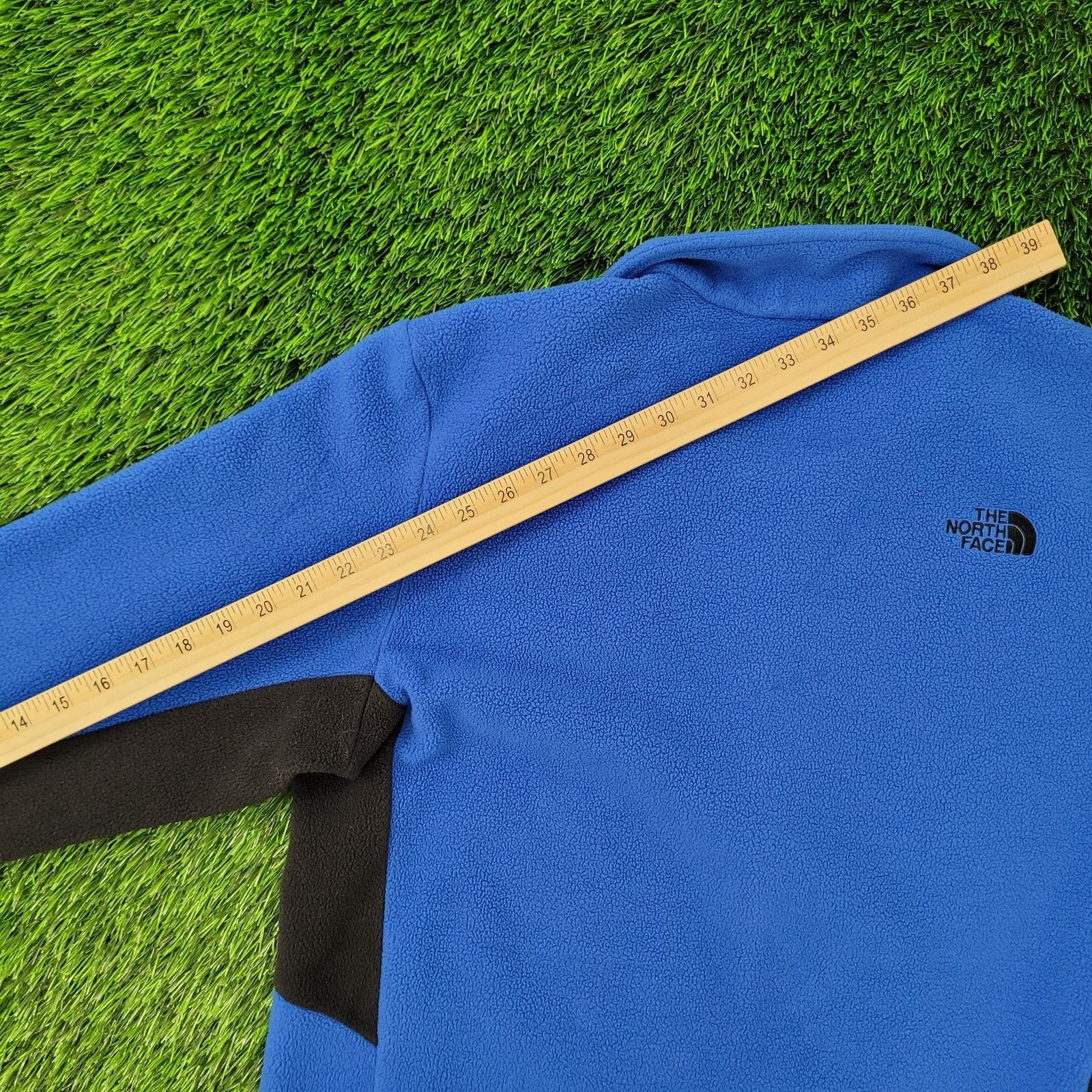 The North Face VTG North-Face Fuzzy Fleece Zip Jacket Large 23x26 Blue Y2K Size US L / EU 52-54 / 3 - 8 Thumbnail