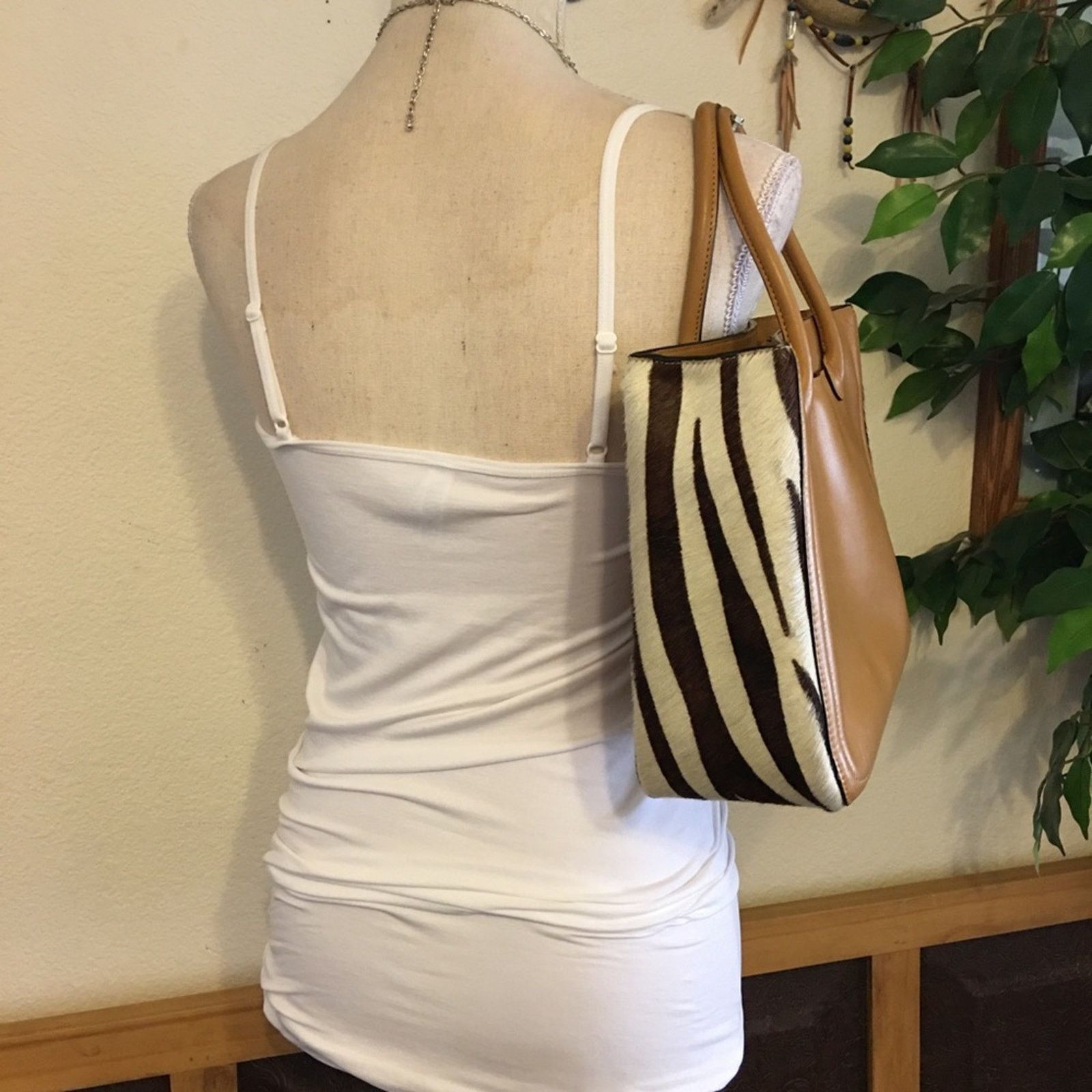 Other Adrienne Vittadini genuine leather hide satchel Size ONE SIZE - 4 Thumbnail