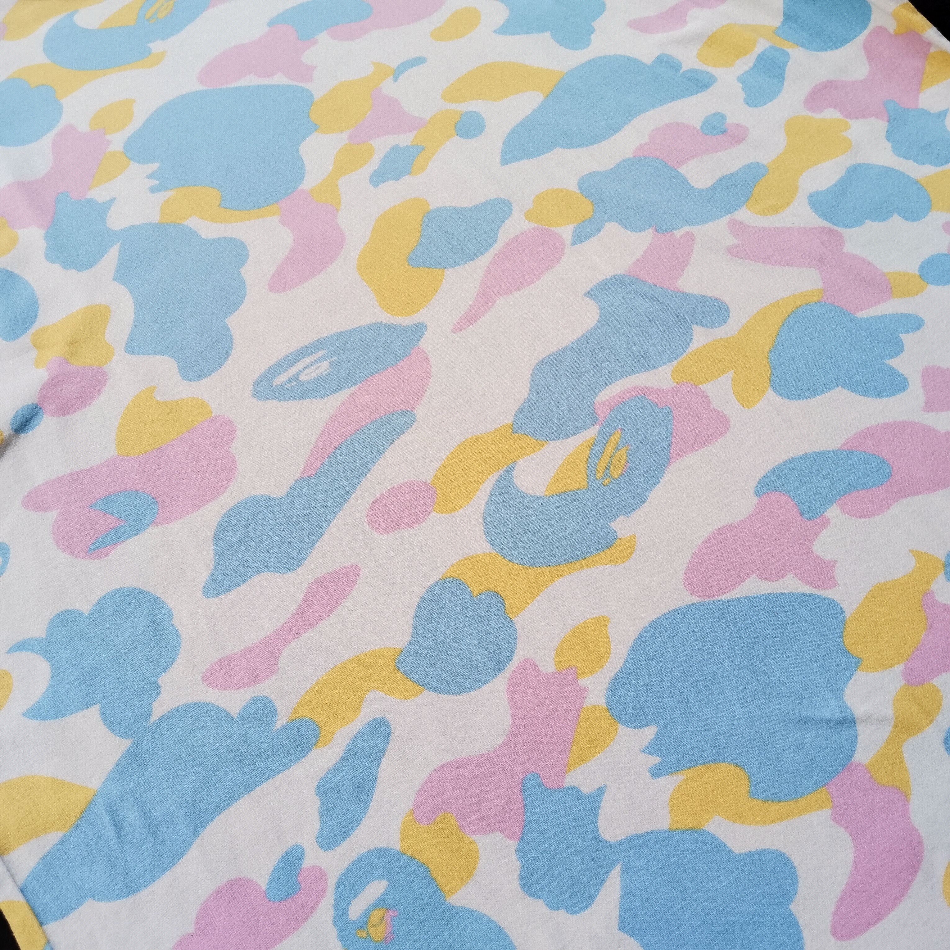 Bape Cotton Candy Camo Pastel Tee (2006) Size US L / EU 52-54 / 3 - 4 Thumbnail