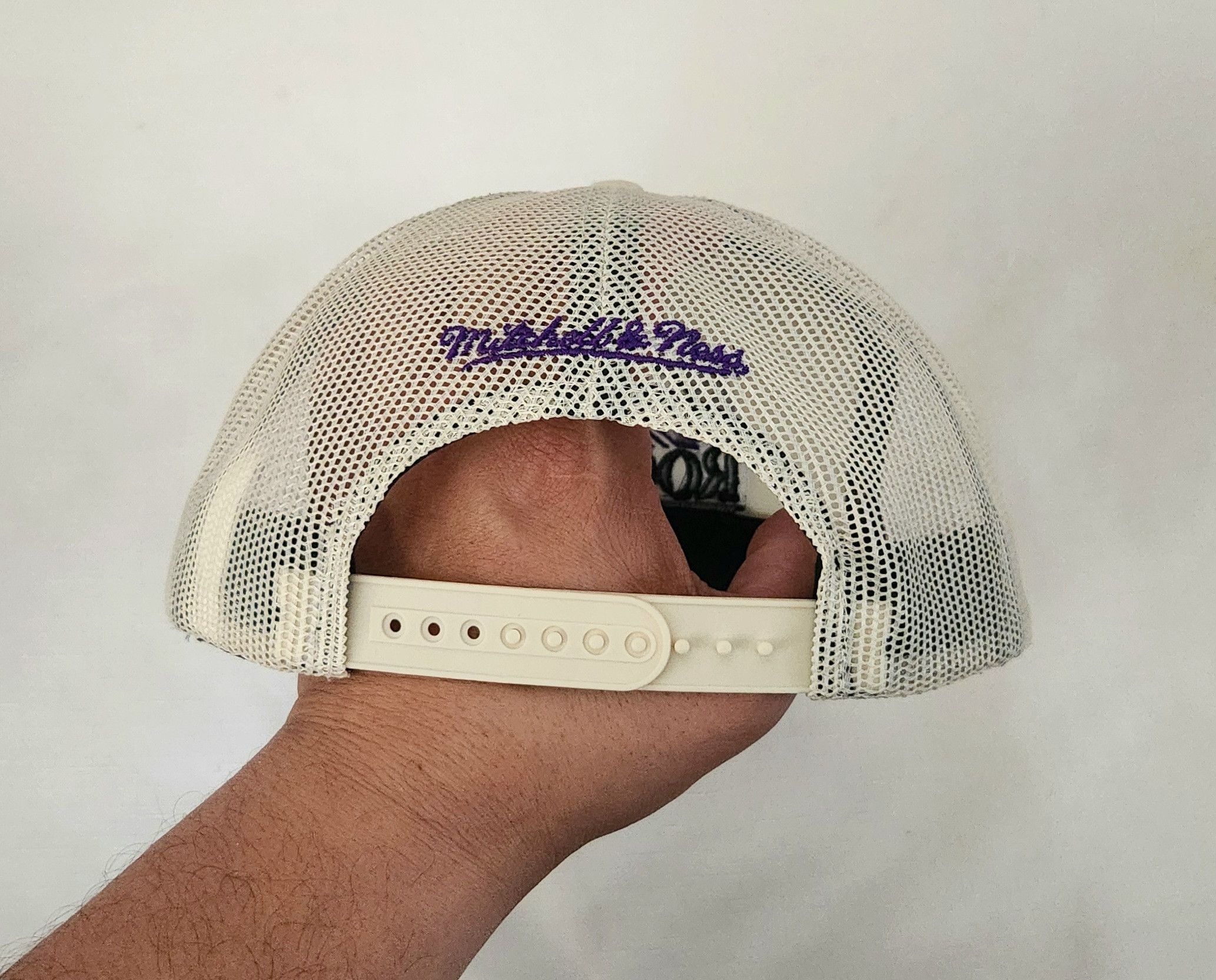 New Era Mitchell & Ness Colorado Rockies Cream Cooperstown Snapback Size ONE SIZE - 3 Thumbnail
