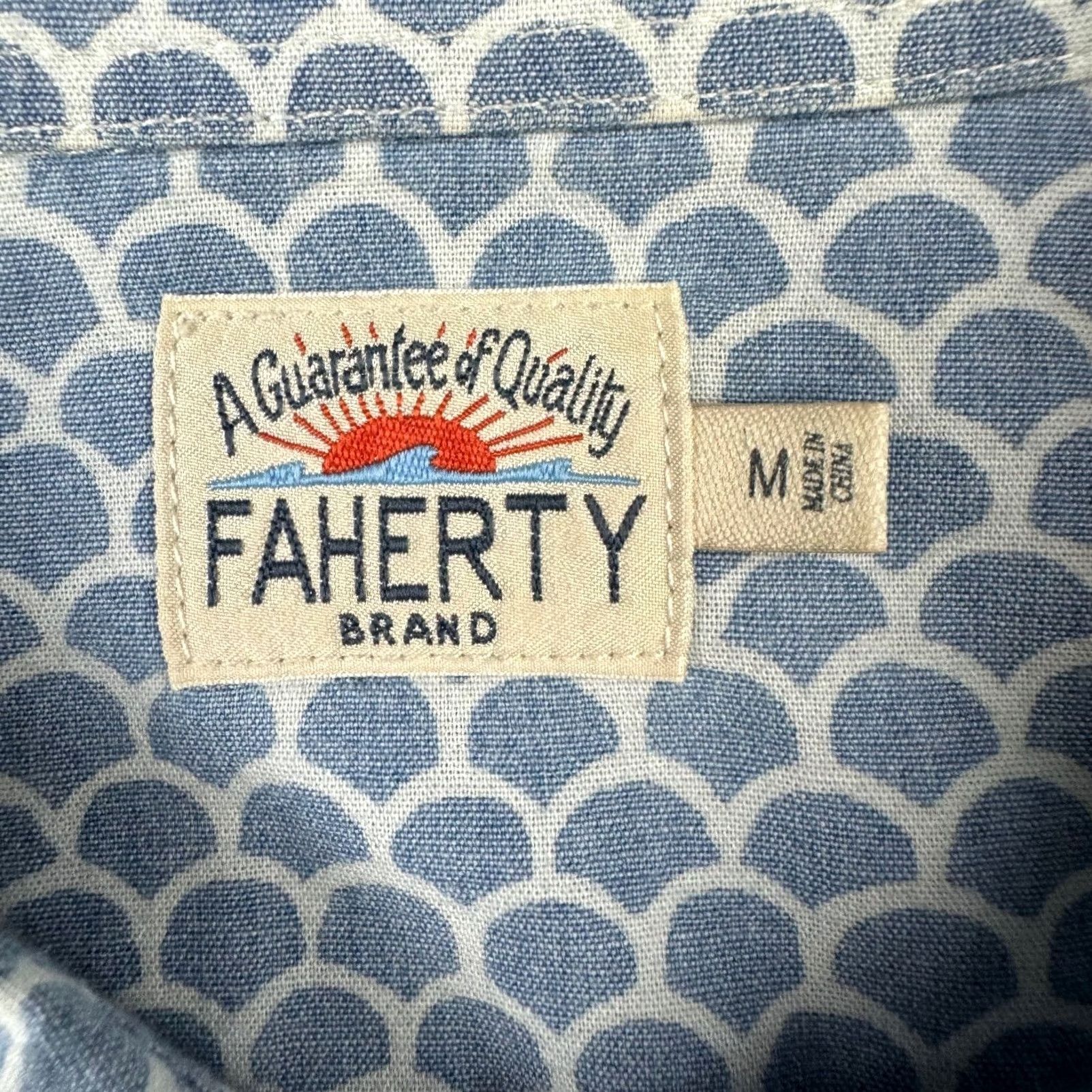 Faherty Faherty Men's Cotton S/S Button Shirt Blue/White • Medium Shirt Size US M / EU 48-50 / 2 - 3 Thumbnail