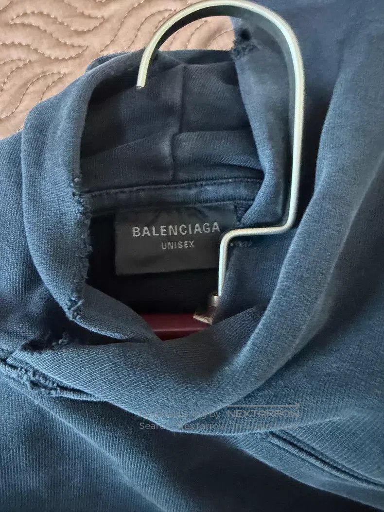 Balenciaga Balenciaga Tape Sweatshirt Size US M / EU 48-50 / 2 - 3 Thumbnail