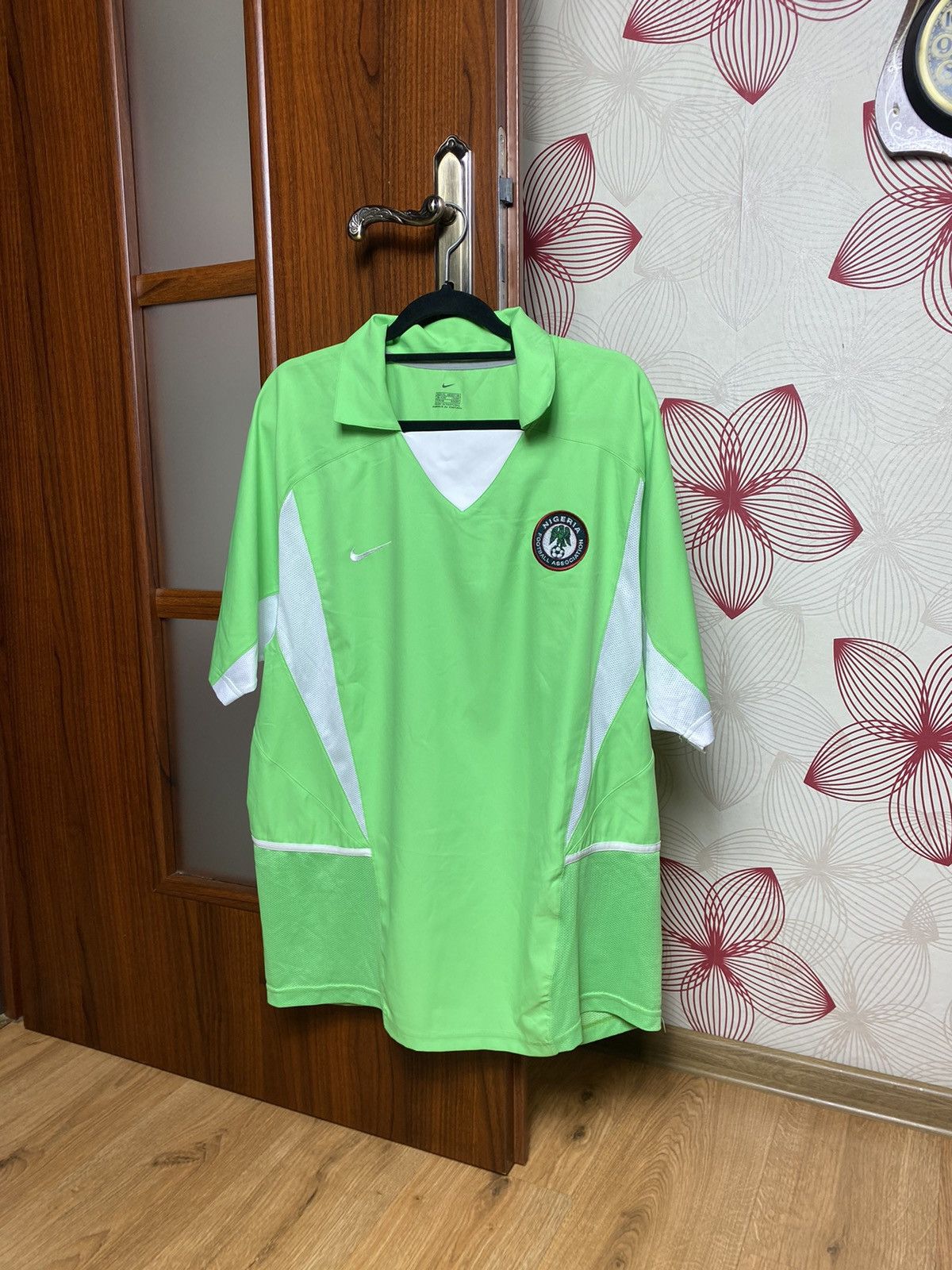 image of Vintage Nike Nigeria Soccer Jersey 02/04 in Green, Men's (Size XL)