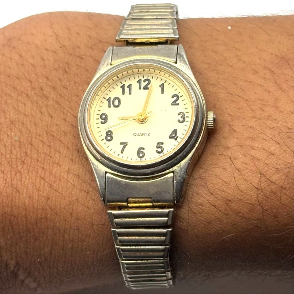 Timex Vintage Gold Quartz Watch Size ONE SIZE - 2 Thumbnail