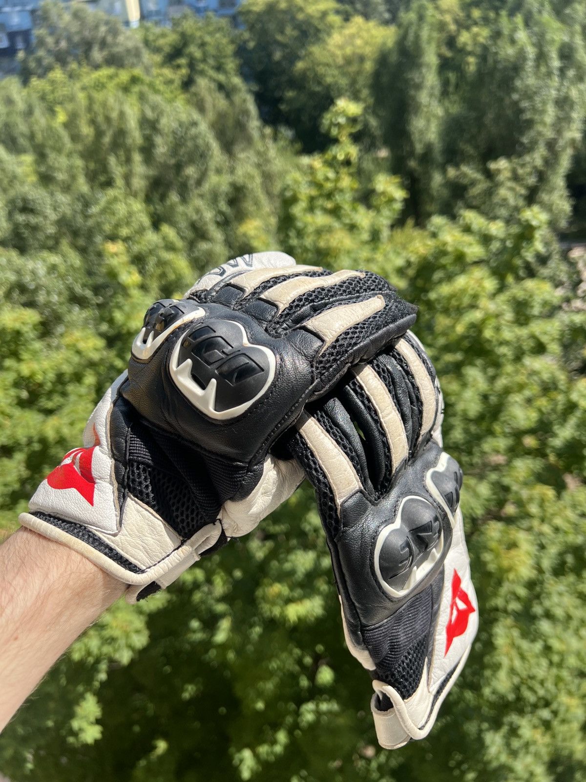 Dainese Vintage Y2K Dainese punk rock biker moto gloves leather