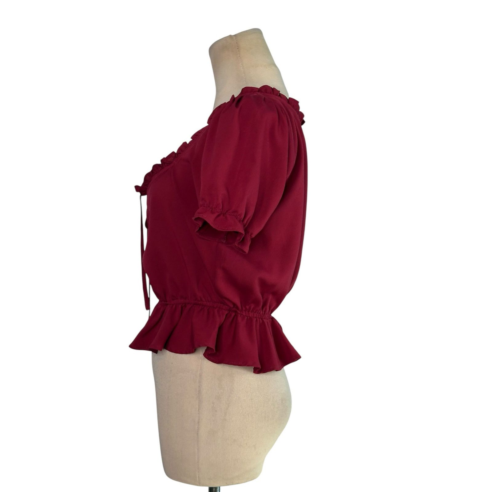 Urban Outfitters Urban Outfitters burgundy peplum blouse size medium Size M / US 6-8 / IT 42-44 - 6 Thumbnail