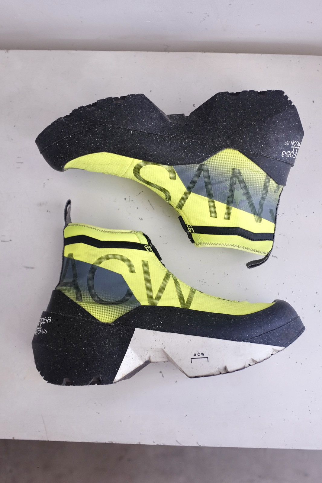 A-COLD-WALL* × Converse A-Cold-Wall* x Converse Geo Forma Boot Volt Size US 9 / EU 42 - 3 Thumbnail