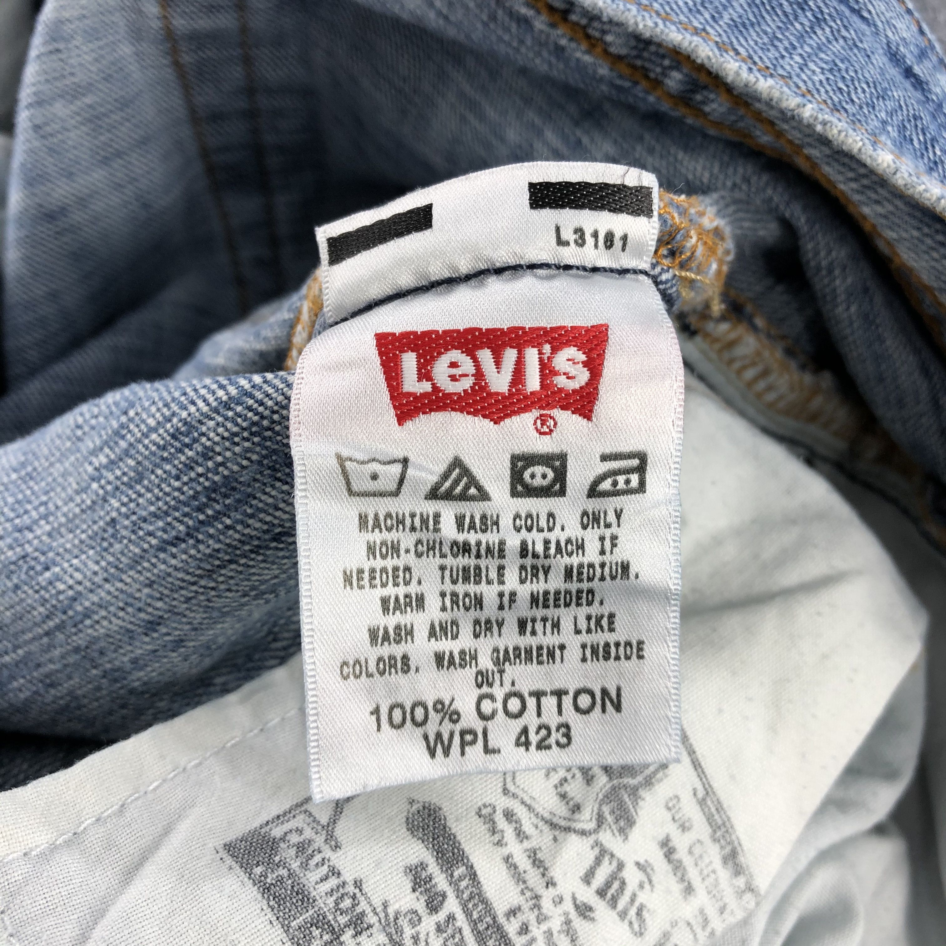 Levi's Vintage Light Wash Levis 501 Jeans- J1317 Size US 32 / EU 48 - 9 Thumbnail
