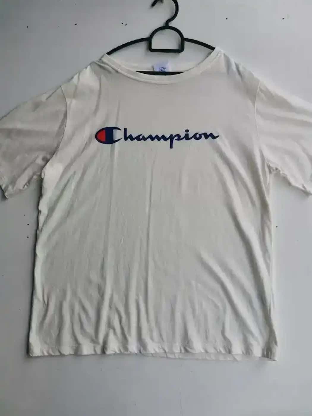 Champion Vintage Champion Authentic American T-shirt Size US L / EU 52-54 / 3 - 1 Thumbnail