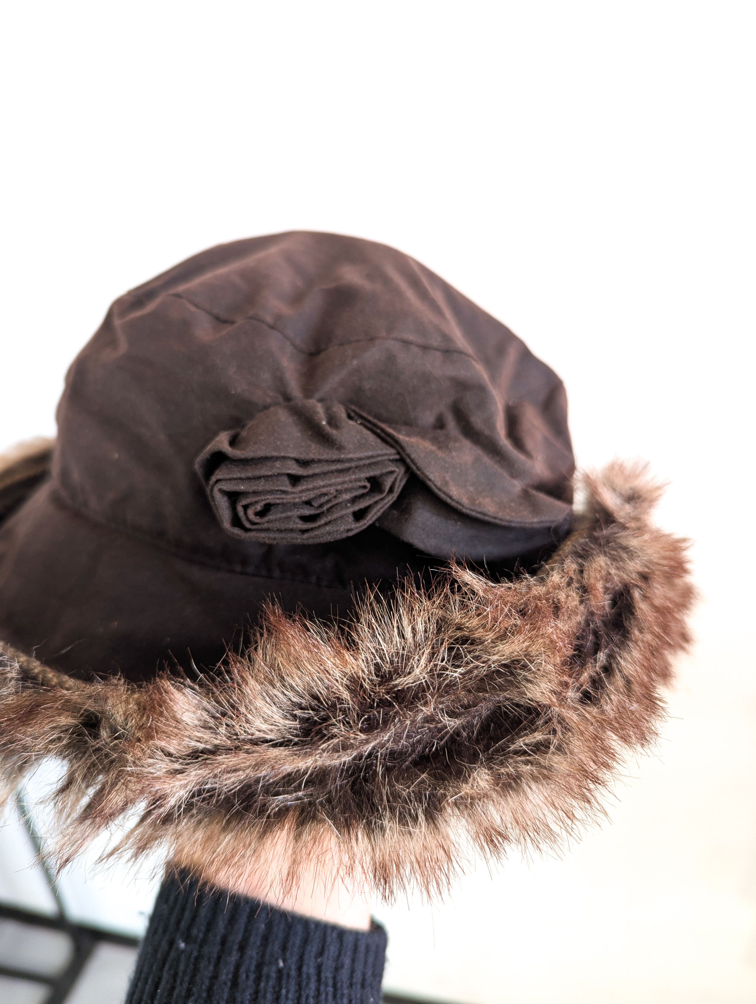 Barbour Barbour Waxed Fuzzy Bucket Hat Womens Wax Brown Fur Size ONE SIZE - 4 Thumbnail