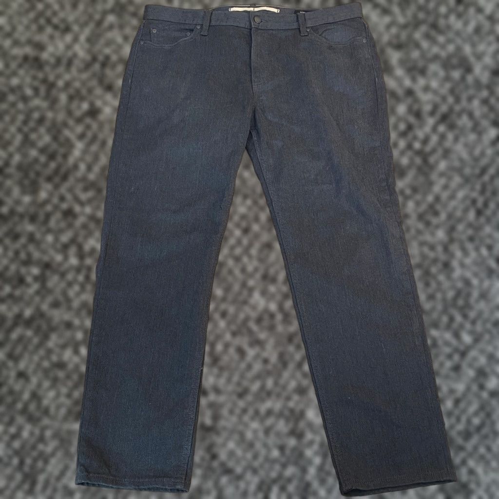 Banana Republic Banana Republic Travel Jeans Mens 36x30 Slim Fit Dark Gray Pants Size US 36 / EU 52 - 1 Thumbnail