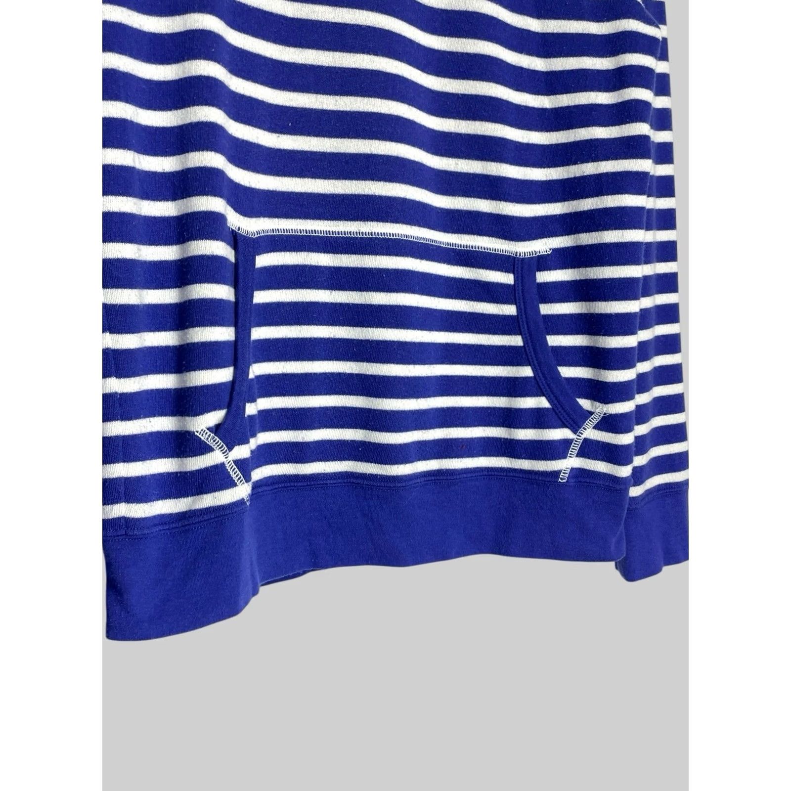 Polo Ralph Lauren VINTAGE Polo Ralph Lauren Hoodie Striped Shirt Mens Pullover Logo Pocket Blue White L Regular Size Size US L / EU 52-54 / 3 - 7 Thumbnail