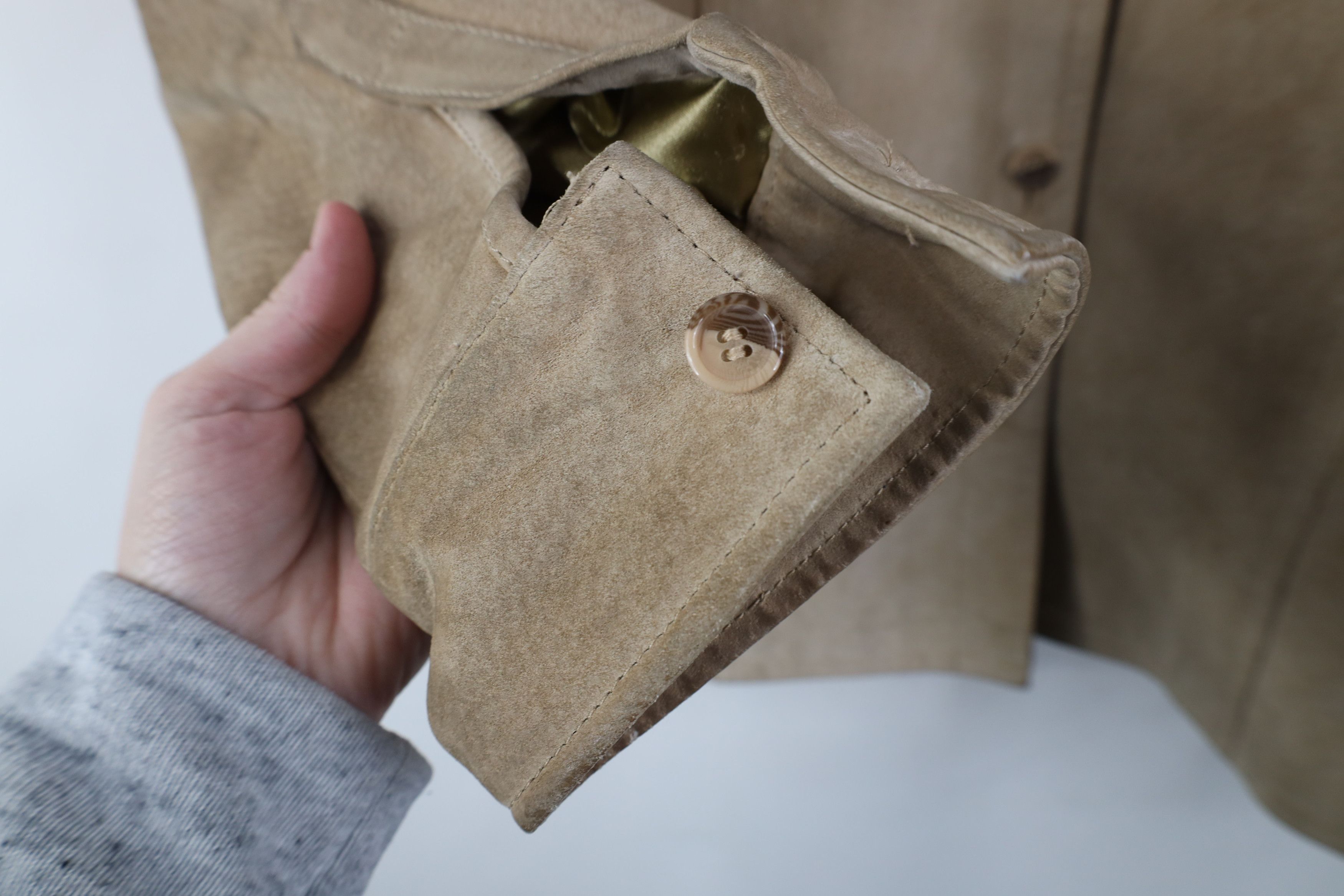 Vintage Vintage 90s Streetwear Suede Leather Button Shirt Jacket Size L / US 10 / IT 46 - 7 Thumbnail