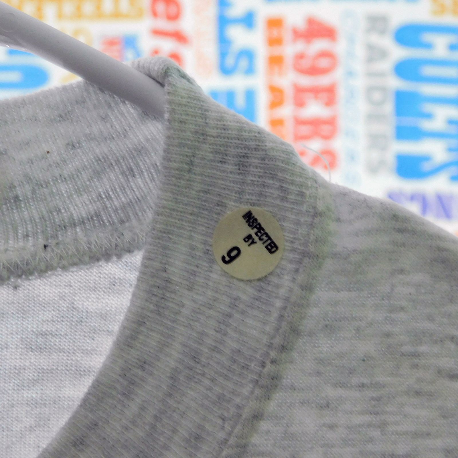 Hanes VTG 90s Definitions Shopper T Shirt Size L Hugger Tag Gray Size US L / EU 52-54 / 3 - 3 Thumbnail