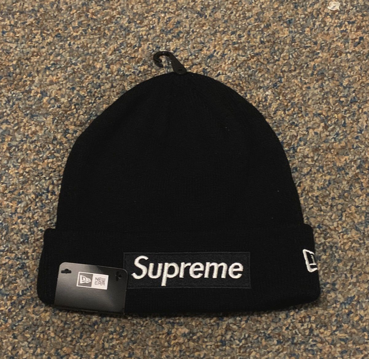 Other Supreme New Era World Famous Beanie Black FW20 Box Logo Hat Size 32 - 1 Thumbnail