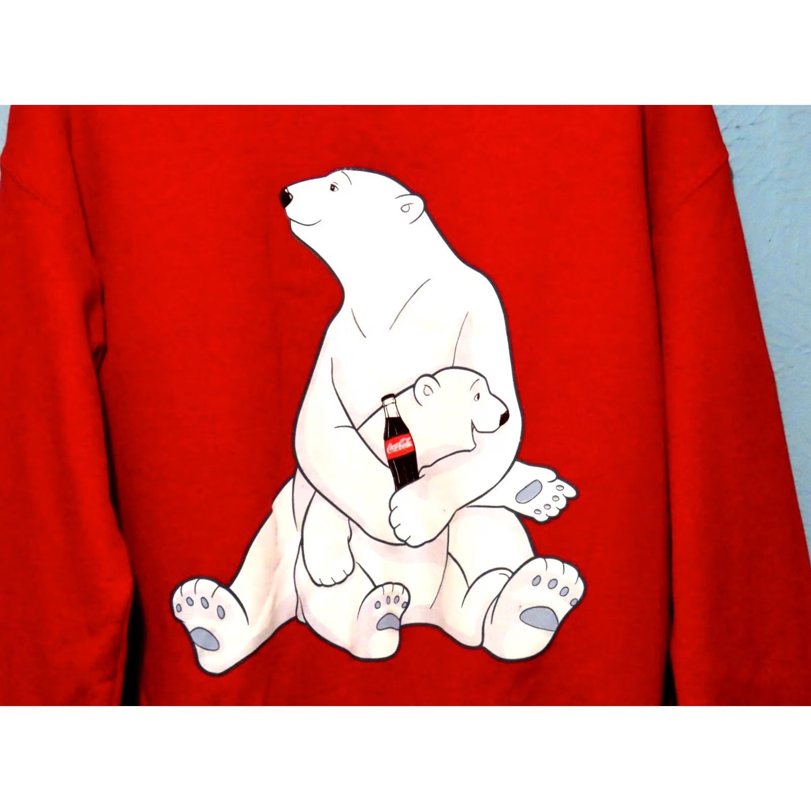 Vintage Coca-Cola Sweatshirt Mens M Red Crew Neck Polar Bear & Cub Graphic Print Fleece Cotton Polyester Pullover All Seasons Size US M / EU 48-50 / 2 - 2 Thumbnail