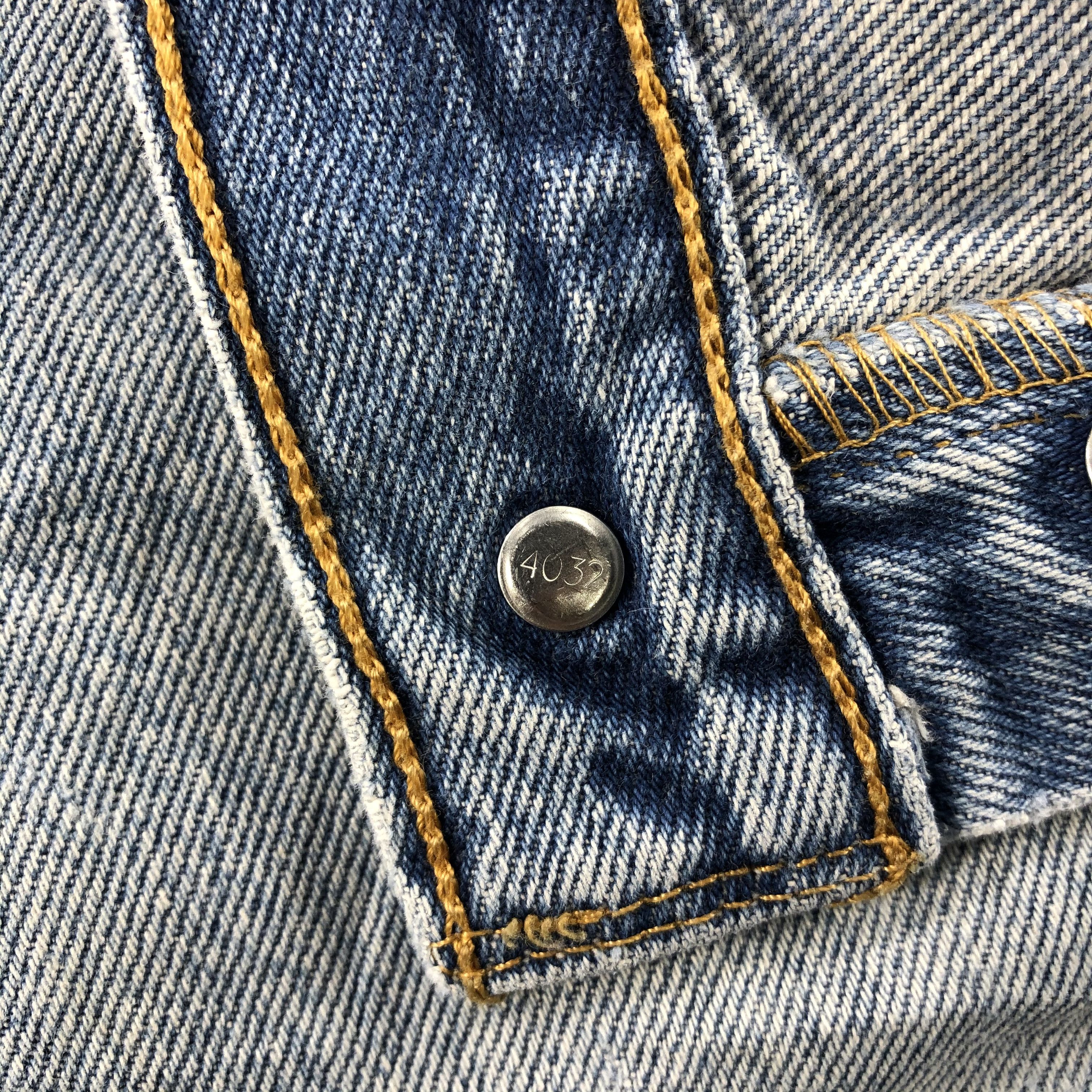 Levi's × Vintage Vintage Blue Wash Levis 501 Jeans-JM1652 Size US 37 - 10 Thumbnail