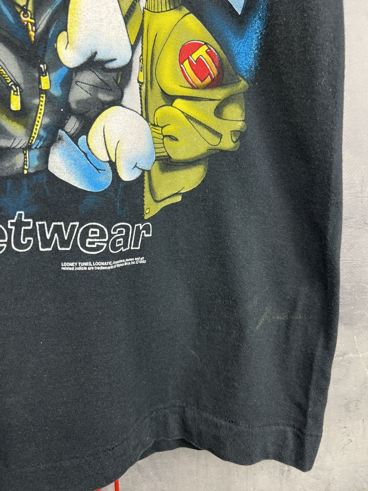 Band Tees Vintage 92 Looney Tunes Loonatic Streetwear Hip Hop Rap Size US M / EU 48-50 / 2 - 5 Thumbnail