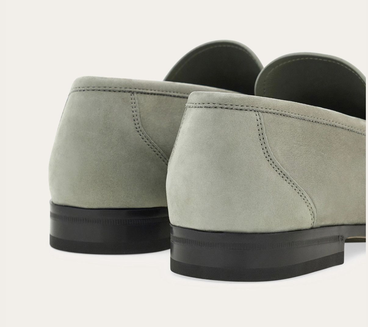 Salvatore Ferragamo o1s1rm0126 Grandioso Suede Loafers in Grey Size US 10 / EU 43 - 3 Thumbnail