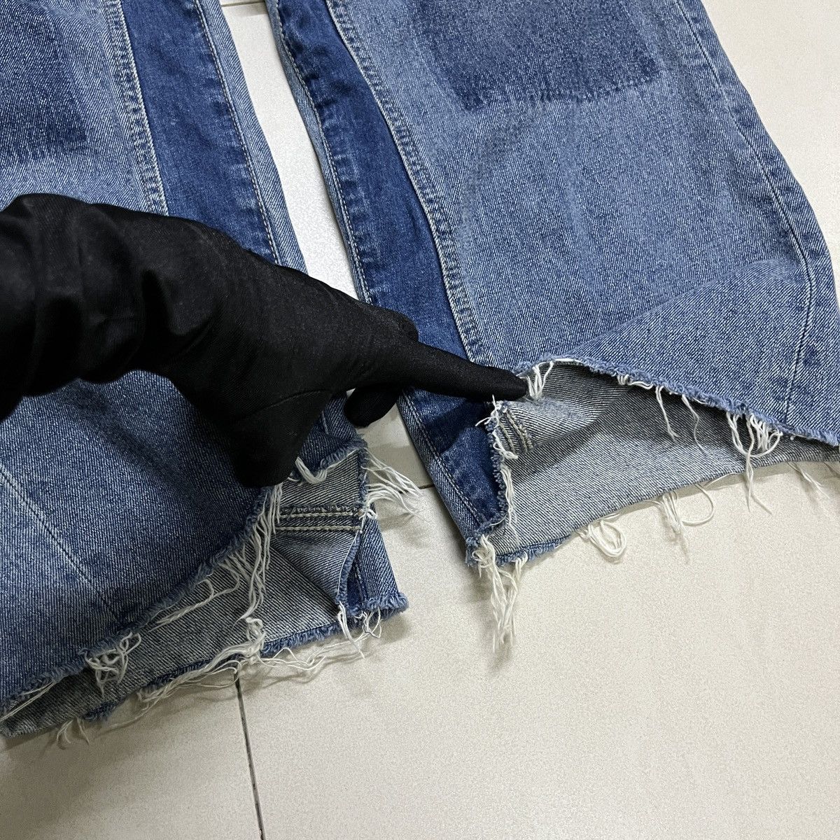 Hysteric Glamour × If Six Was Nine × Le Grande Bleu (L.G.B.) G.O.A Nimes Distressed Jeans Size 28" / US 6 / IT 42 - 3 Thumbnail