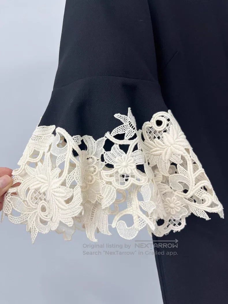 Valentino Valentino Black and white lace flower patchwork dress Size XS / US 0-2 / IT 36-38 - 3 Thumbnail