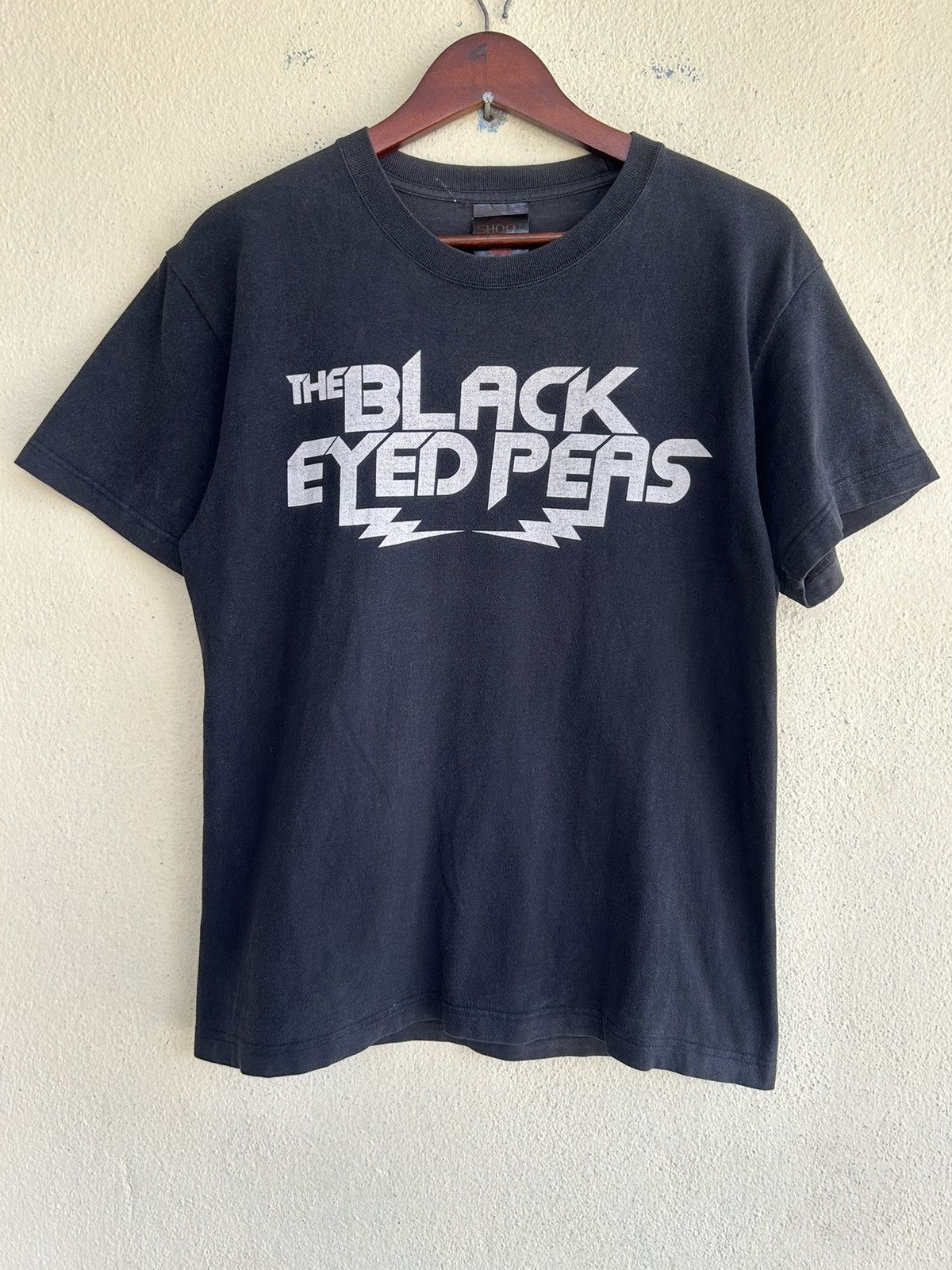 Vintage y2k The Black Eyed Peas The End Tshirt