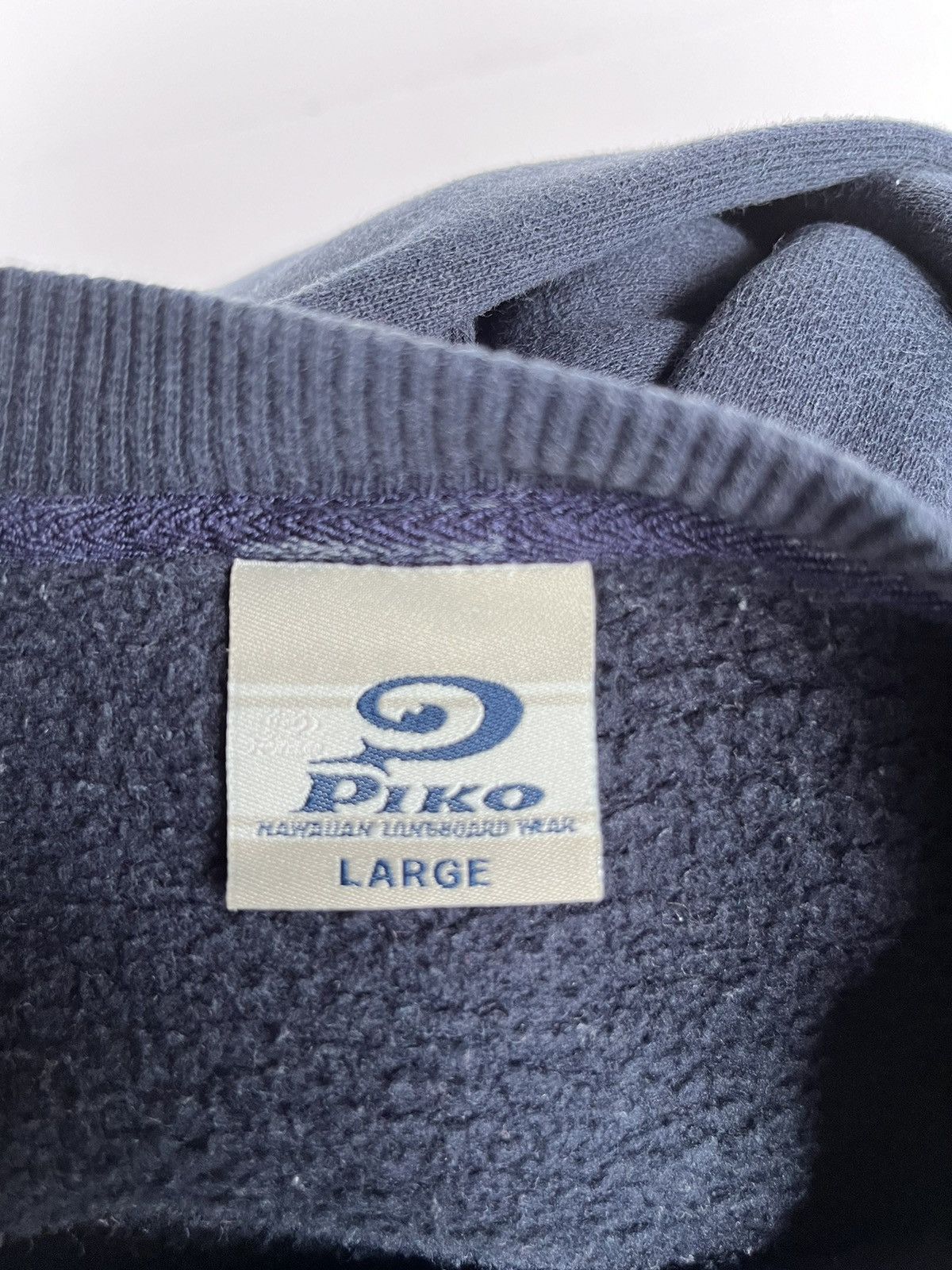 Vintage Vintage Piko Surf Sweatshirt Size US L / EU 52-54 / 3 - 8 Thumbnail