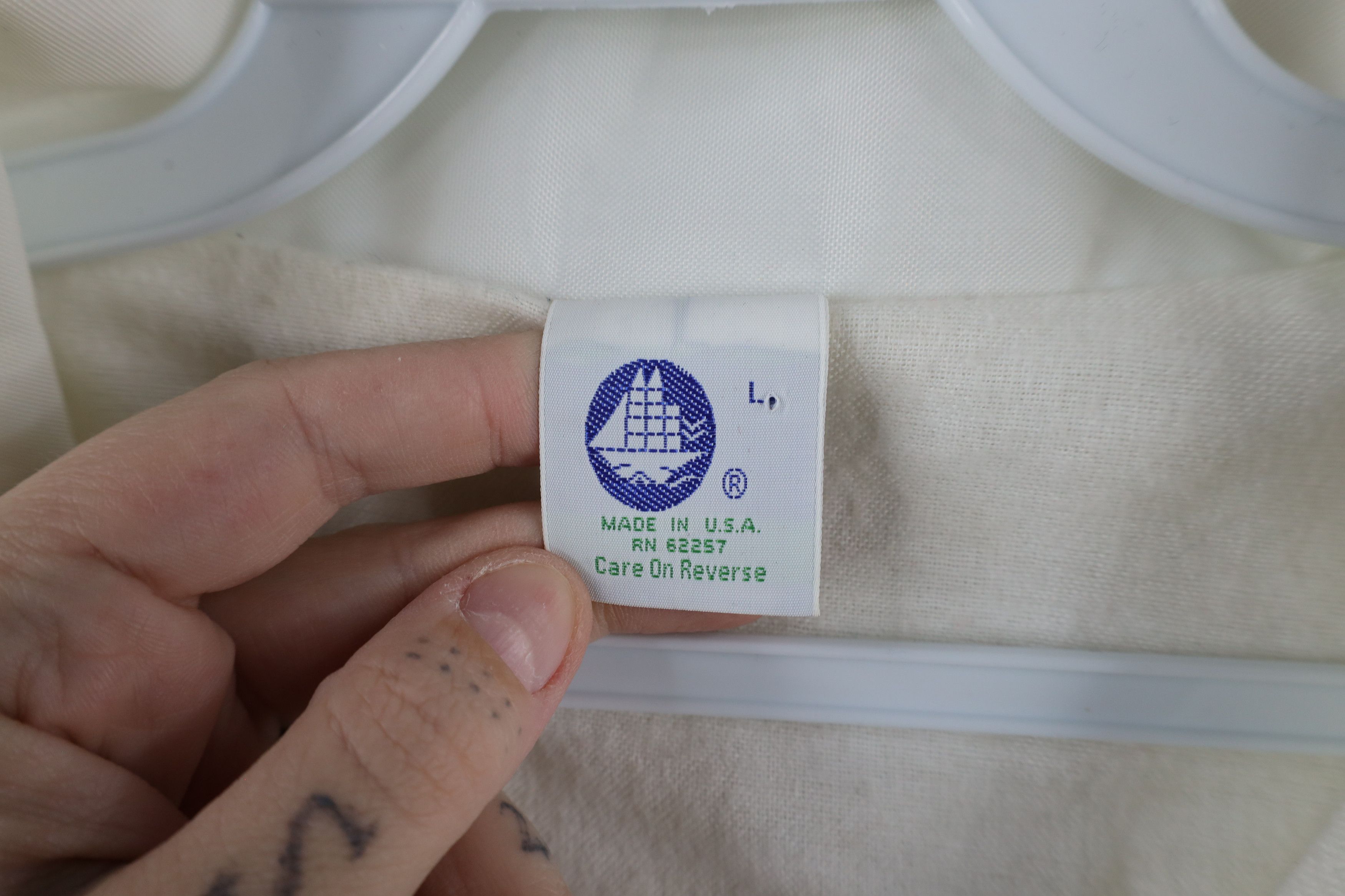 Vintage Vintage 70s Streetwear Coaches Windbreaker Jacket White USA Size US L / EU 52-54 / 3 - 8 Thumbnail